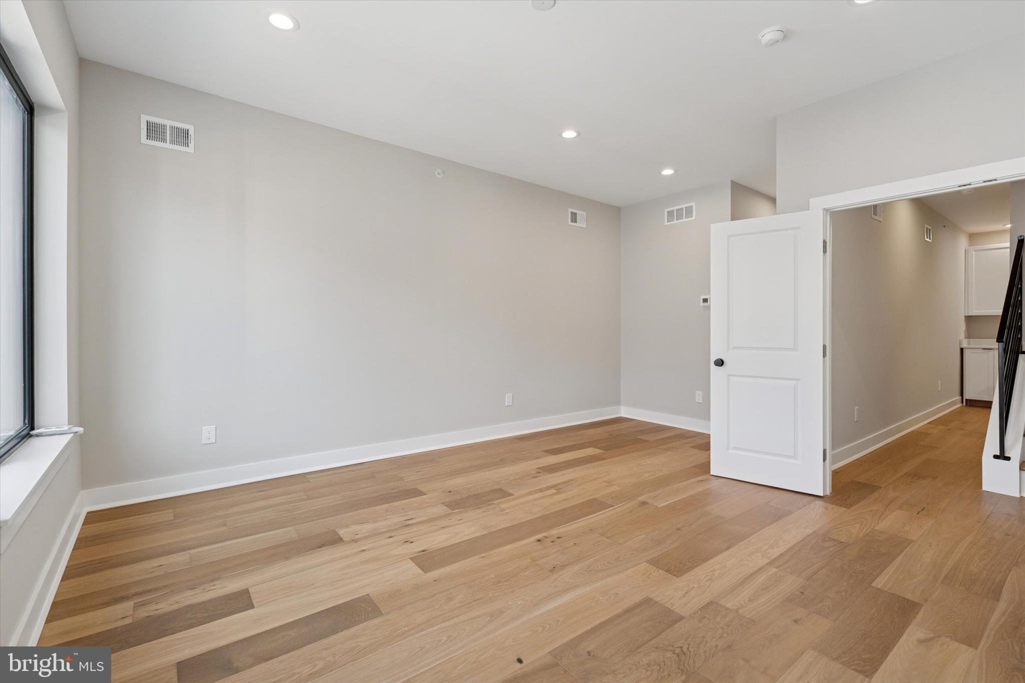 MANAYUNK - Residential