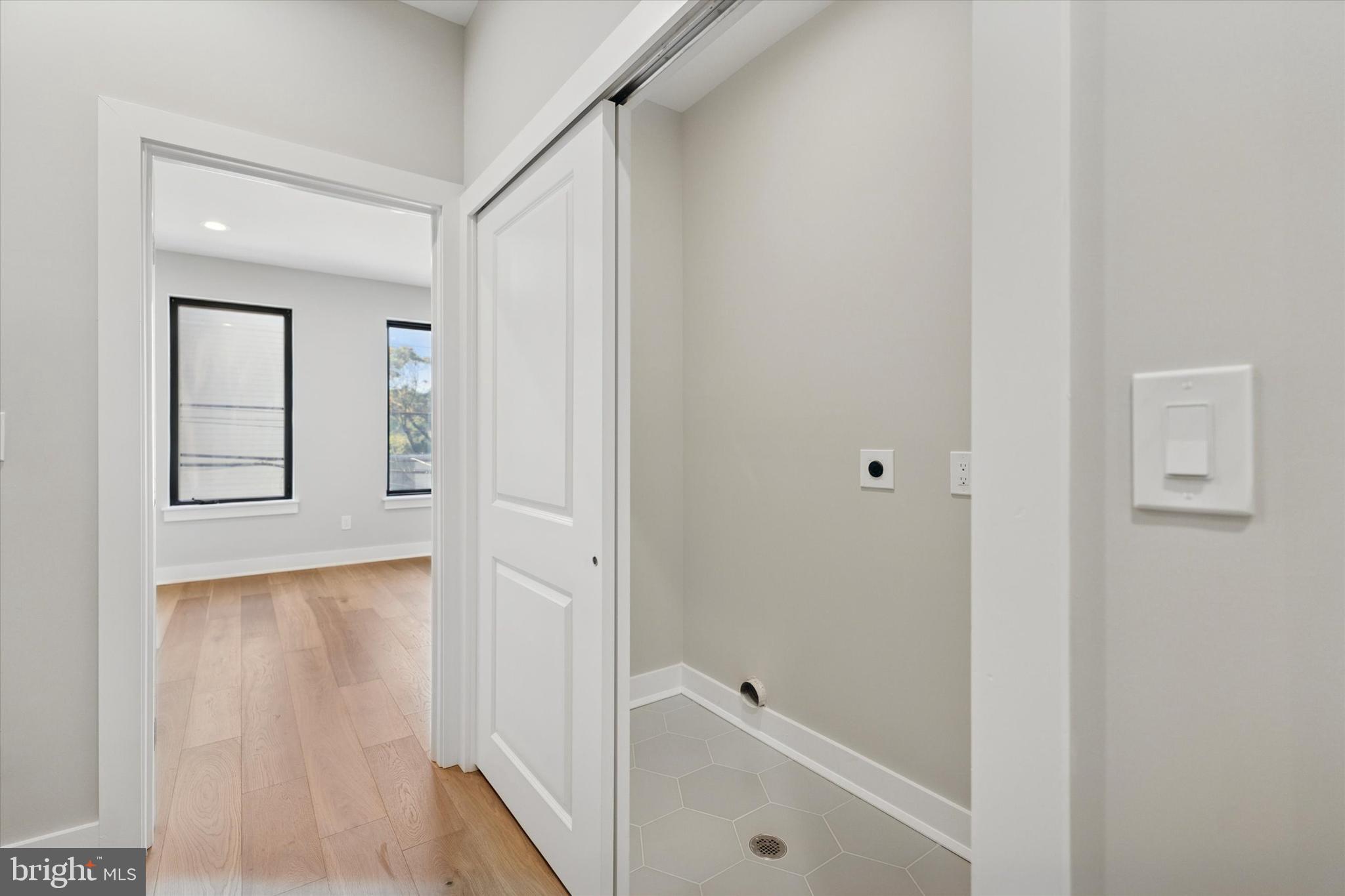 MANAYUNK - Residential