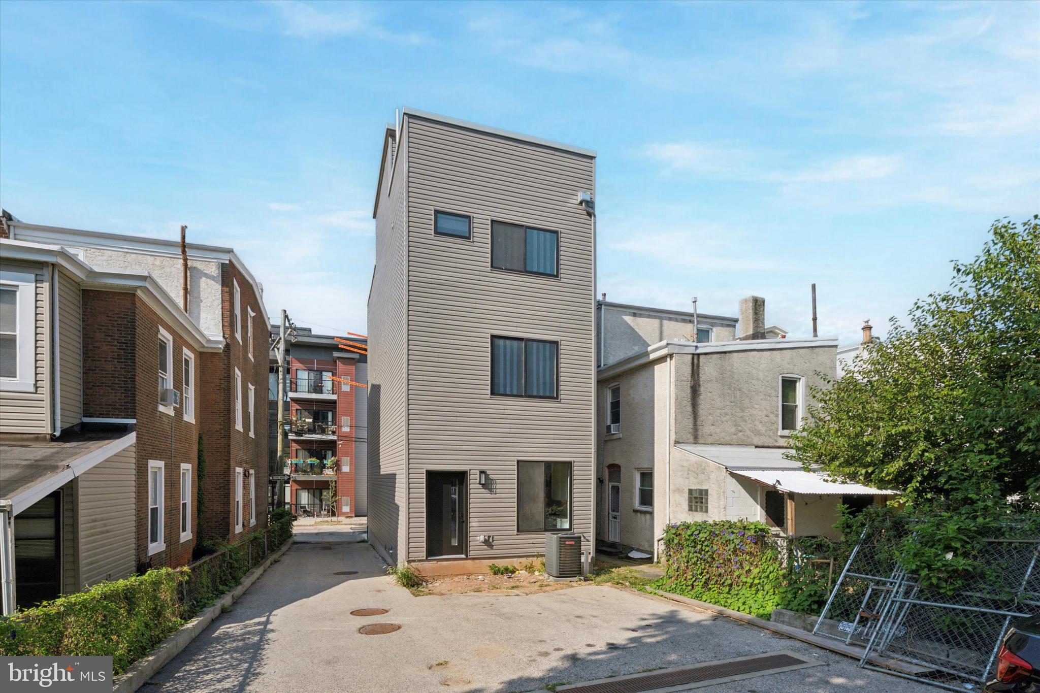 MANAYUNK - Residential