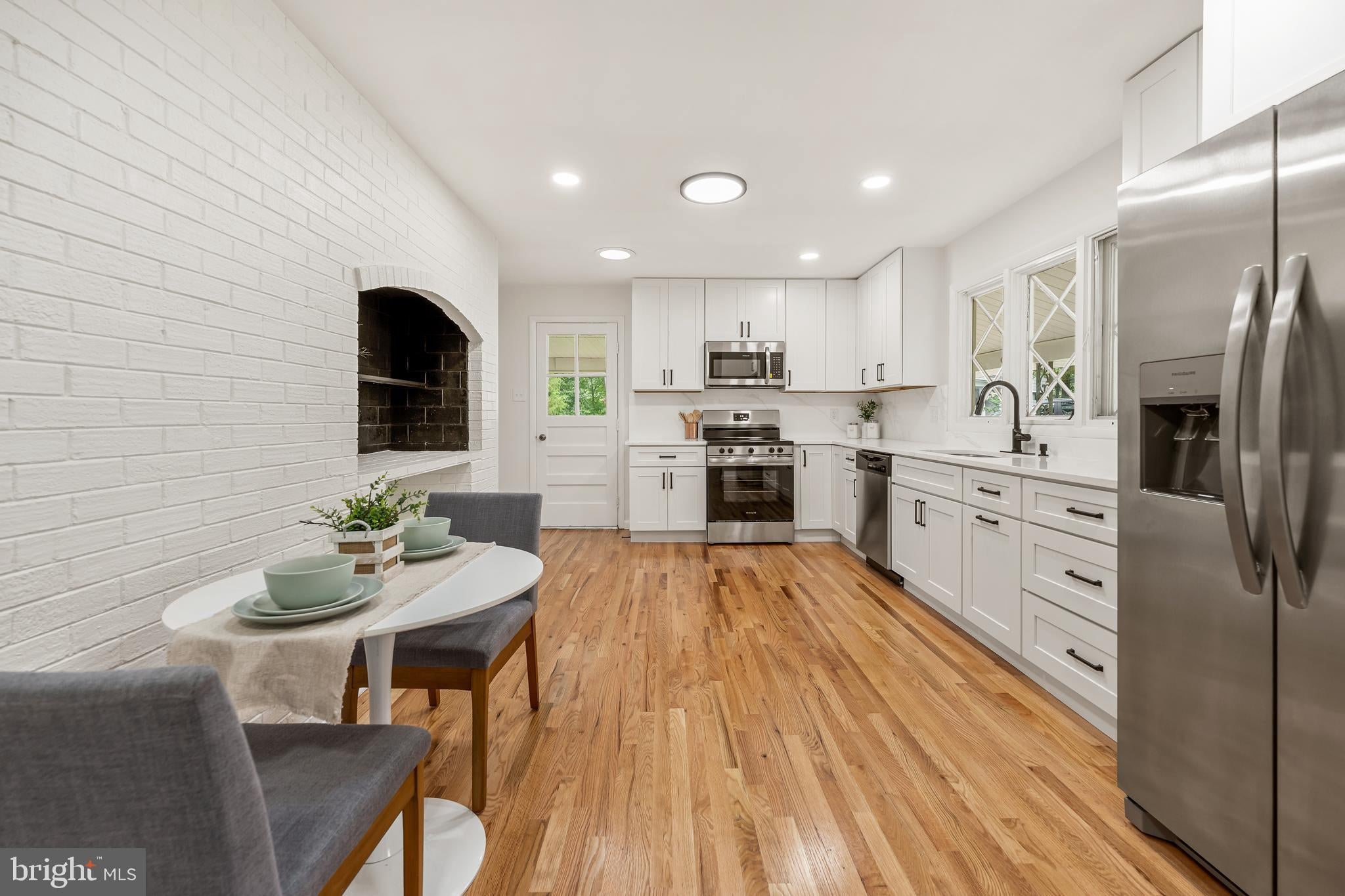 7842 DOANE COURT