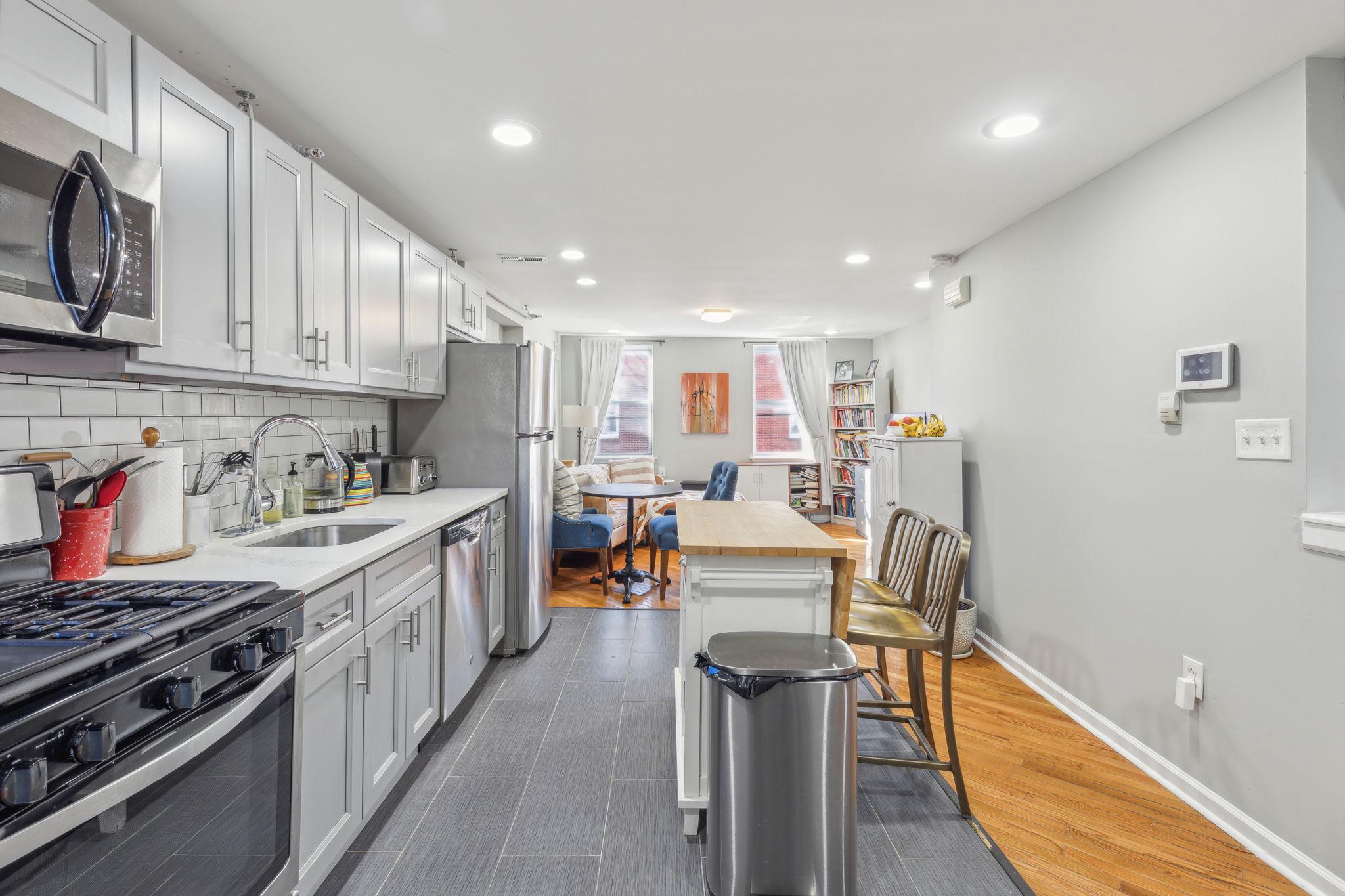 1711 S 6TH STREET