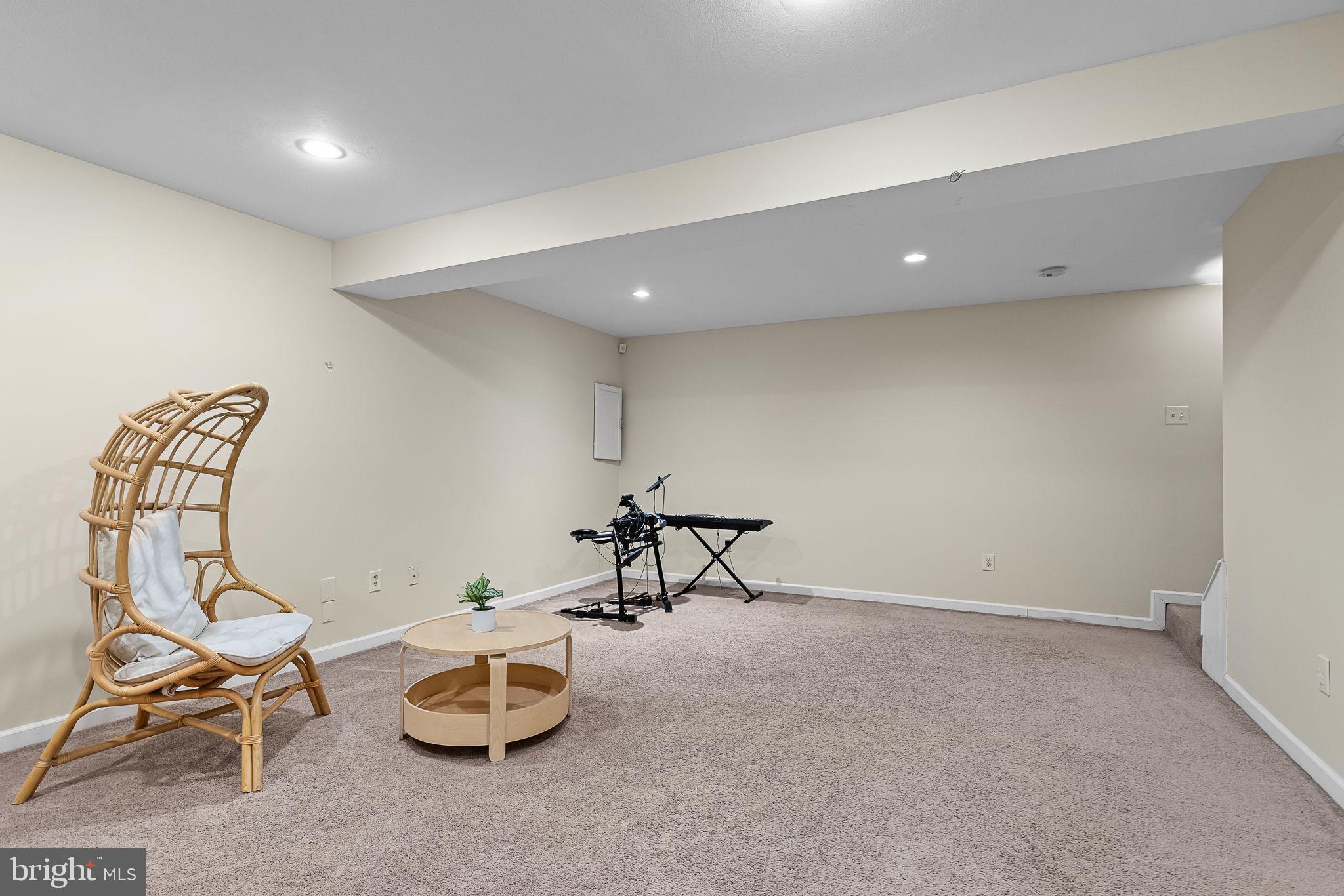 STAFFORD LAKES VILLAGE - Residential