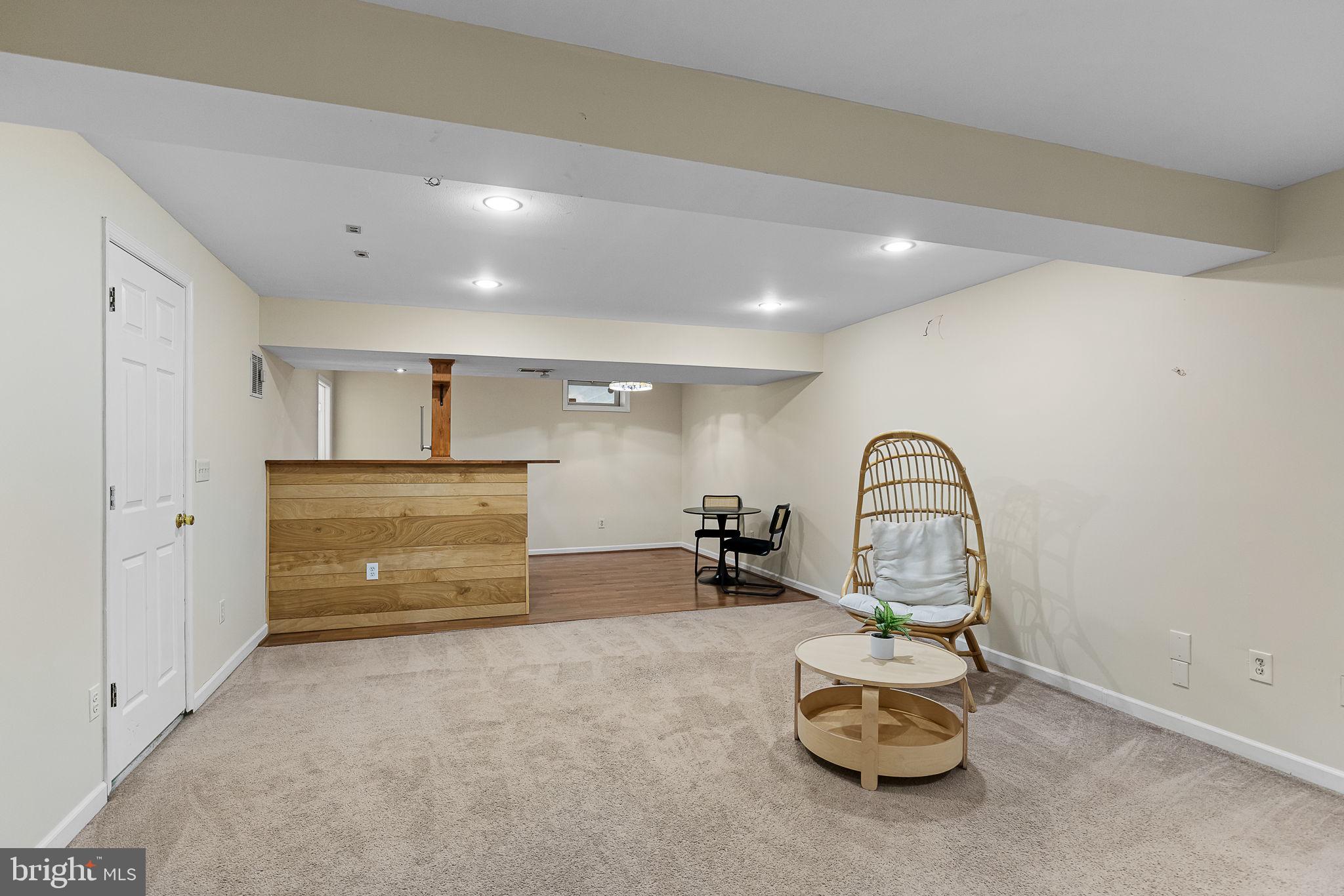 STAFFORD LAKES VILLAGE - Residential