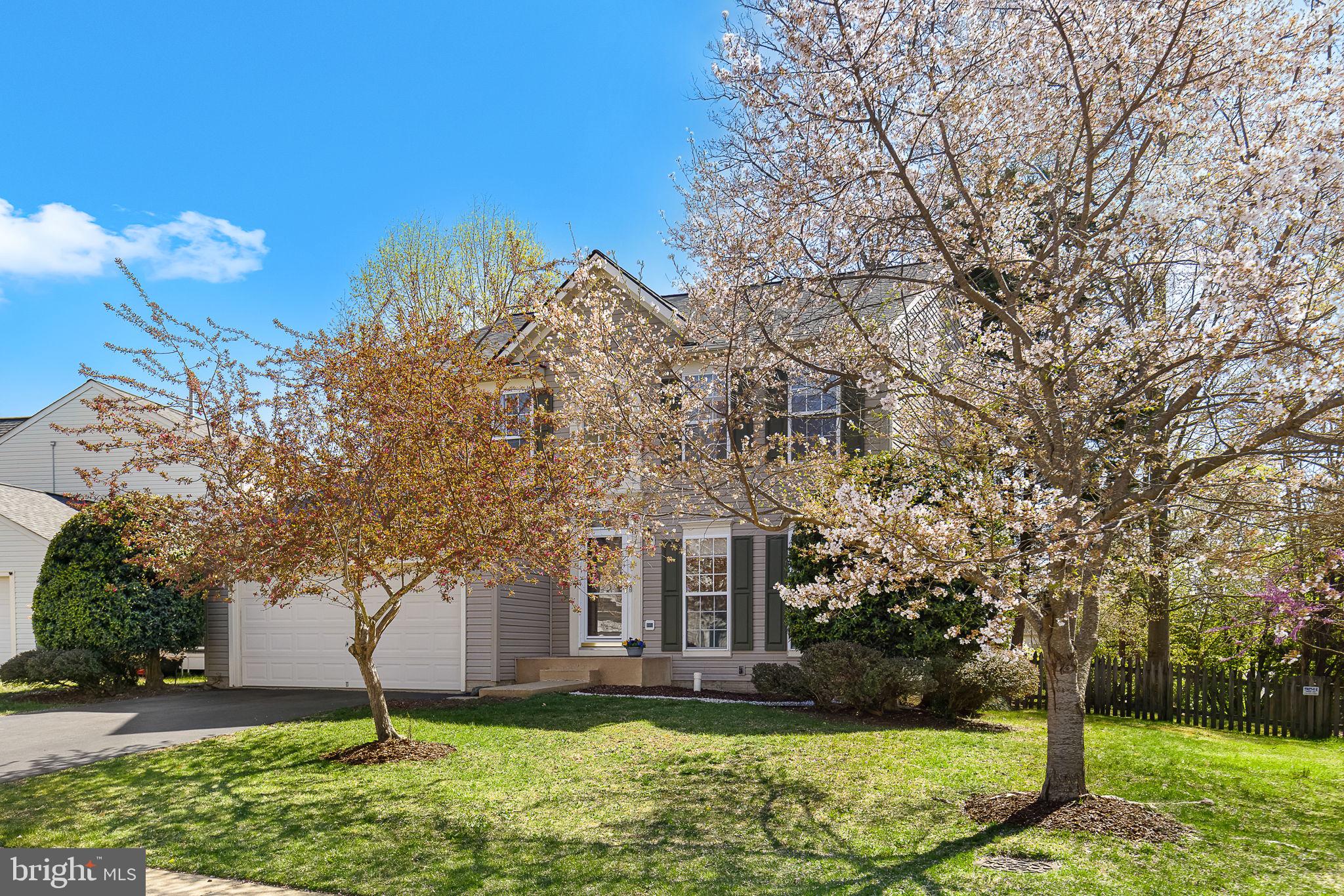 STAFFORD LAKES VILLAGE - Residential