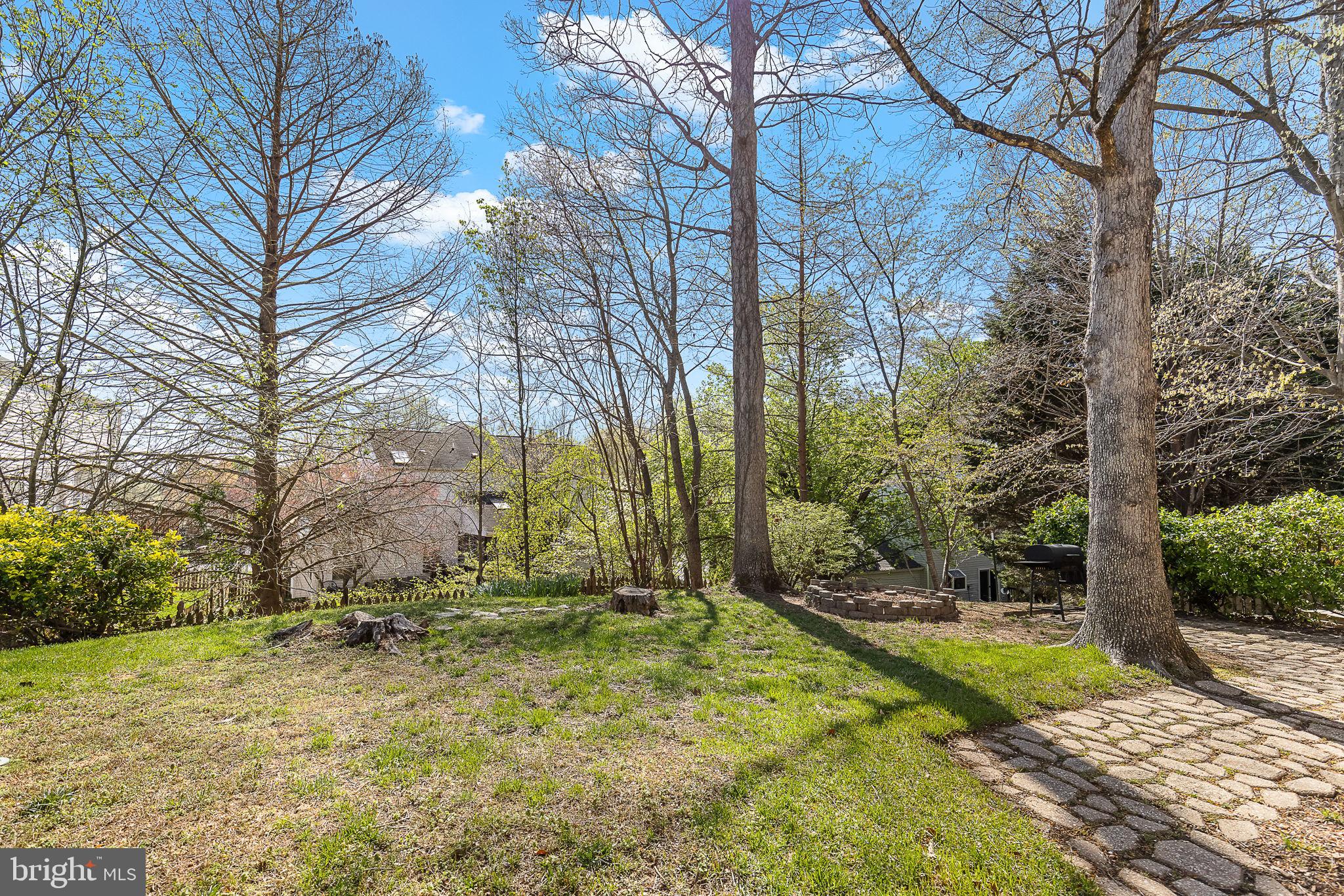 STAFFORD LAKES VILLAGE - Residential