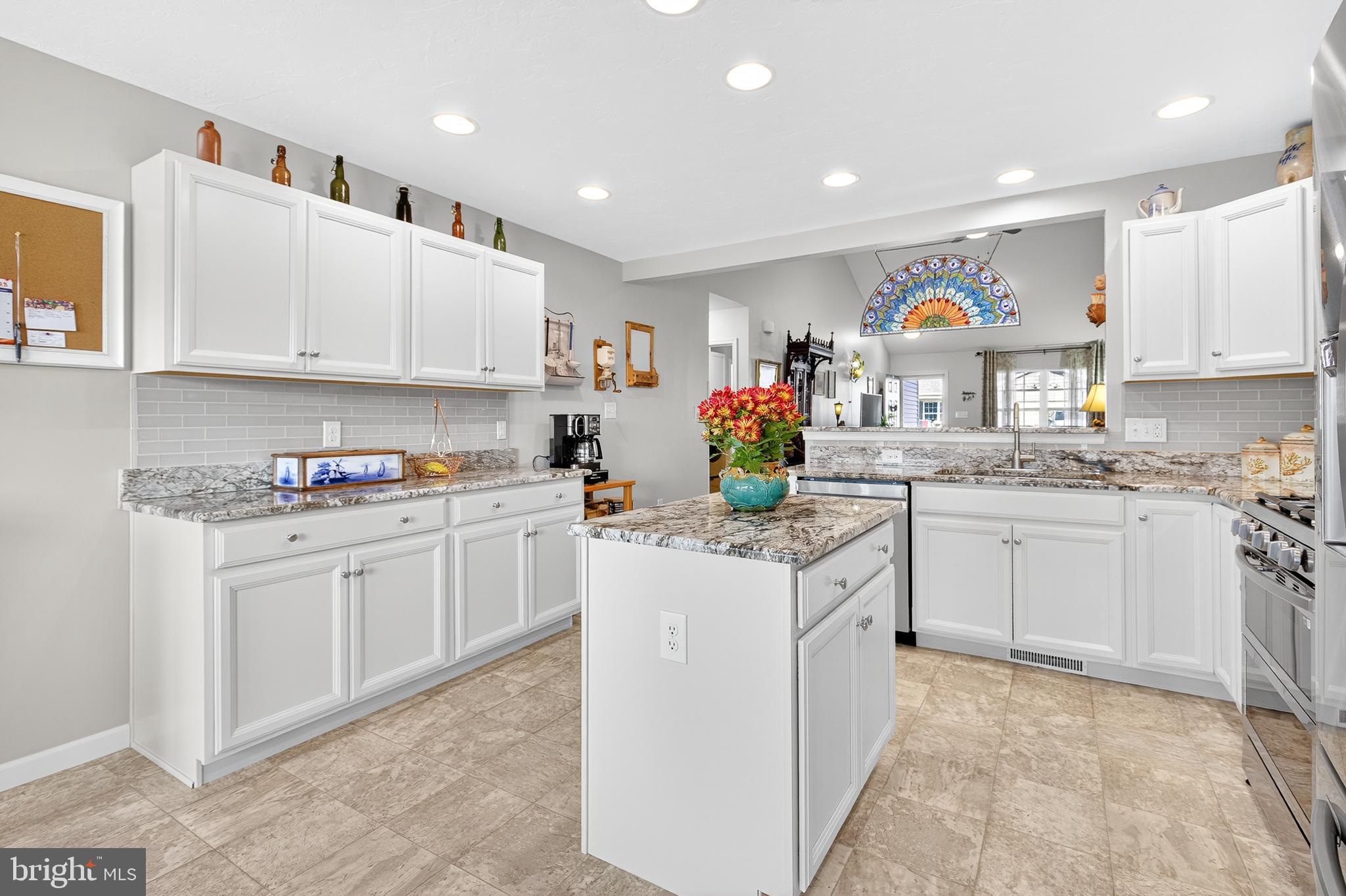 THE PADDOCK @ EQUINE MEADOWS - Residential