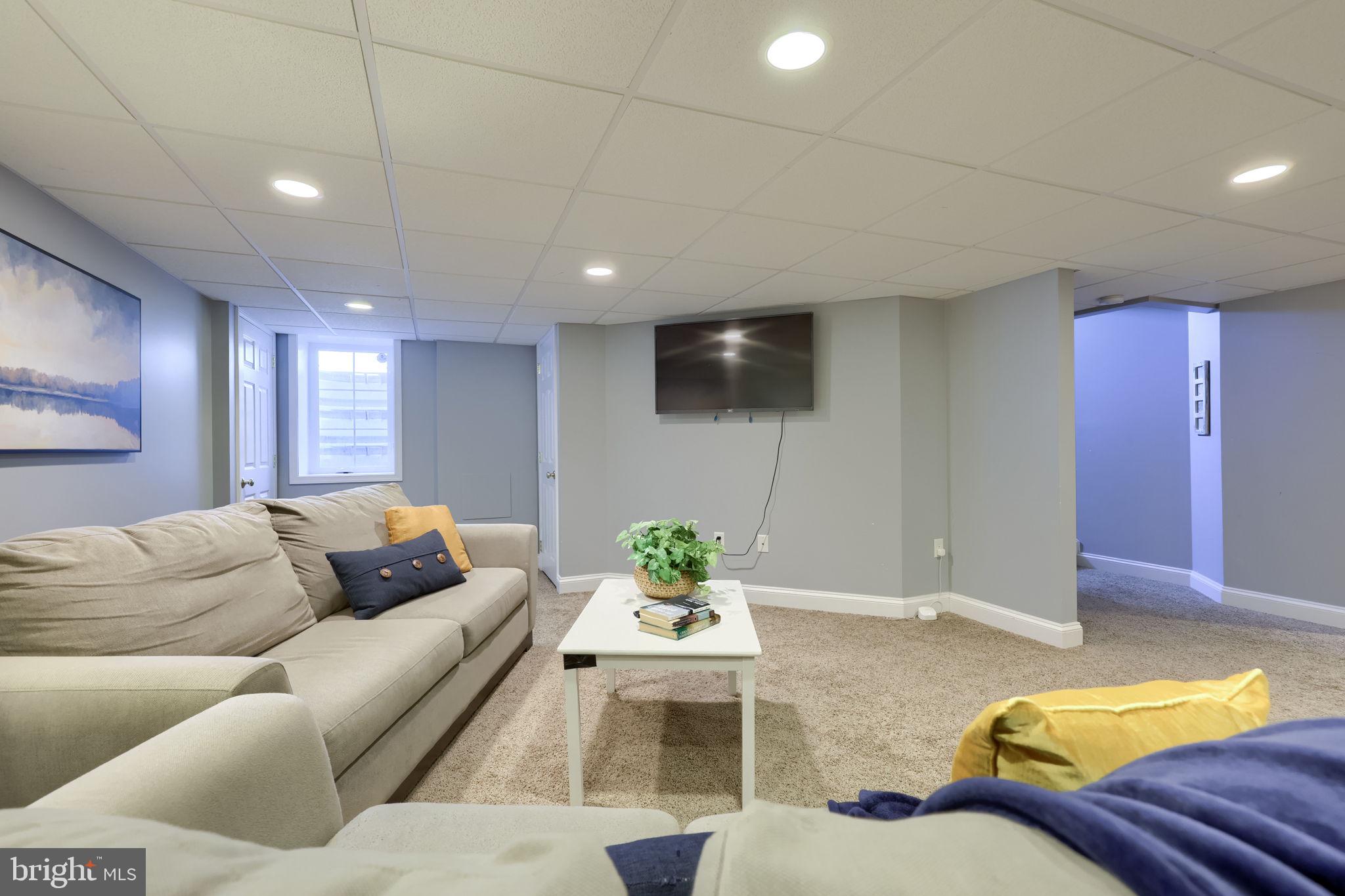 PENNS CROSSING - Residential