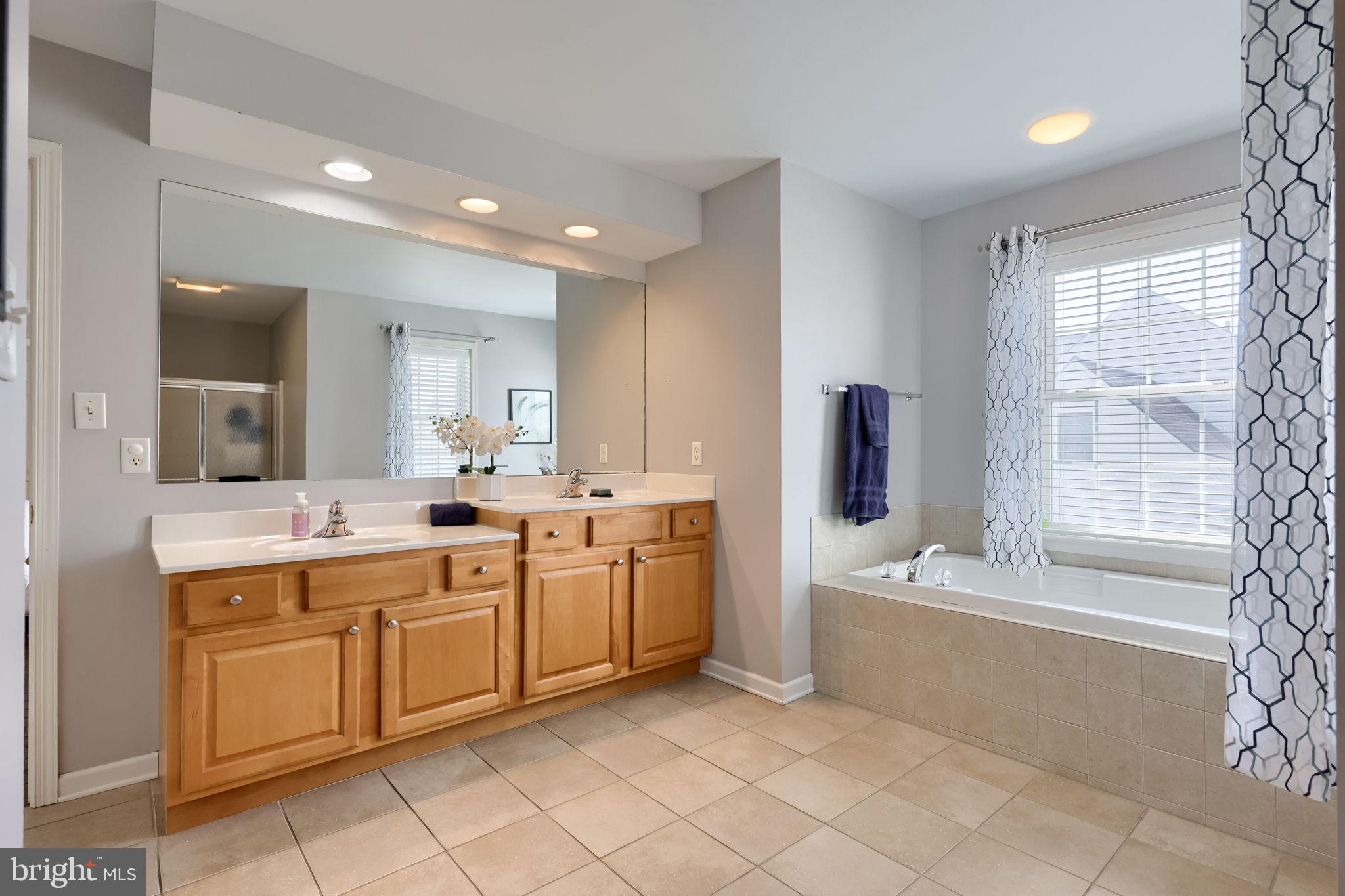 PENNS CROSSING - Residential