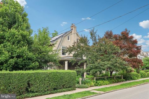 905 OLD LANCASTER ROAD BRYN MAWR PA 19010