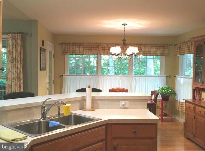 LAKE OF THE WOODS - Residential Lease