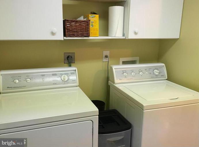 LAKE OF THE WOODS - Residential Lease