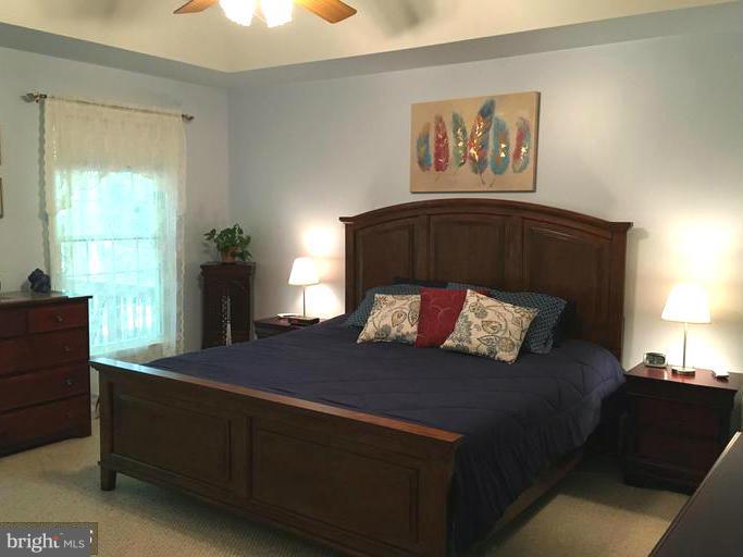 LAKE OF THE WOODS - Residential Lease