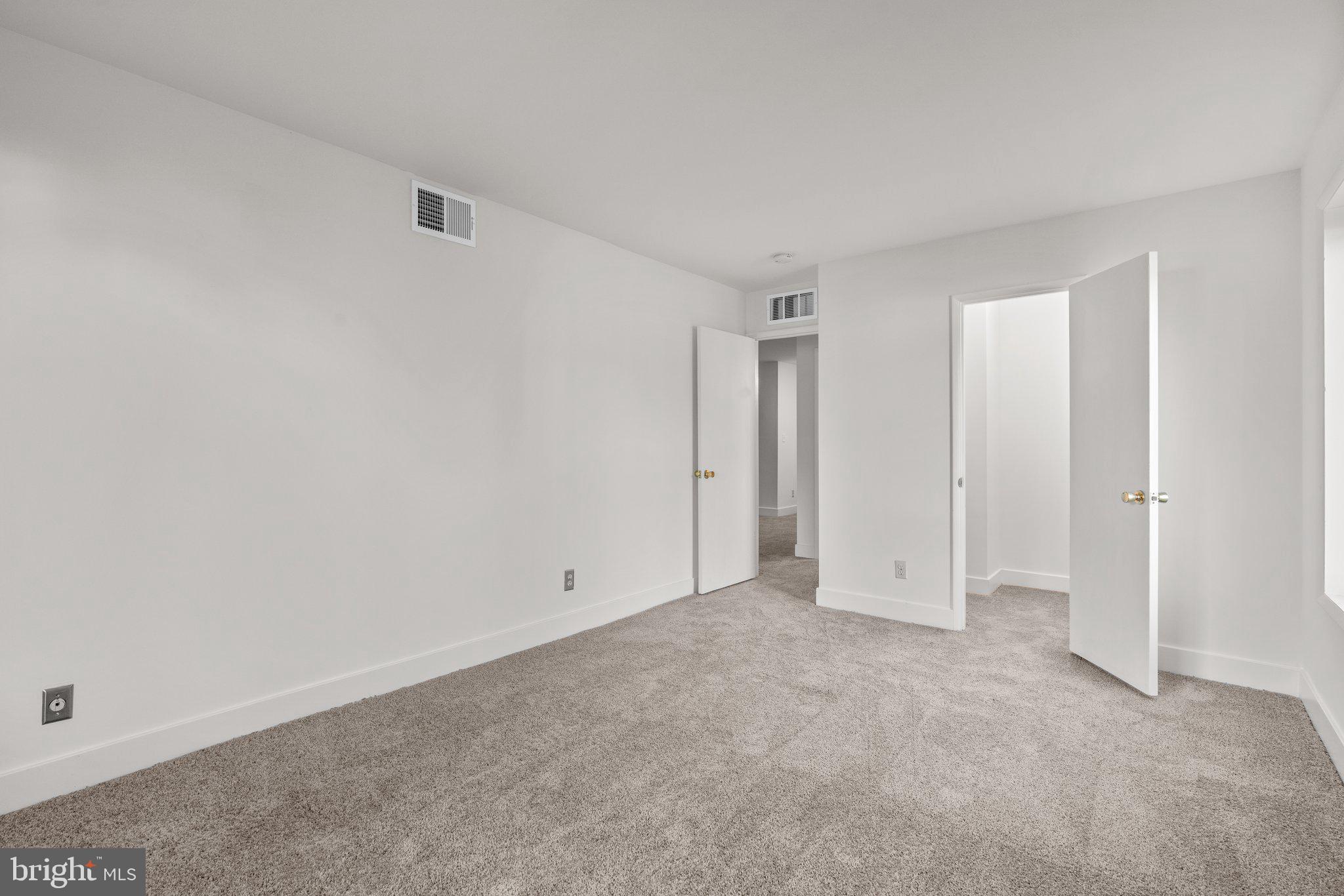 WILDE LAKE - Residential