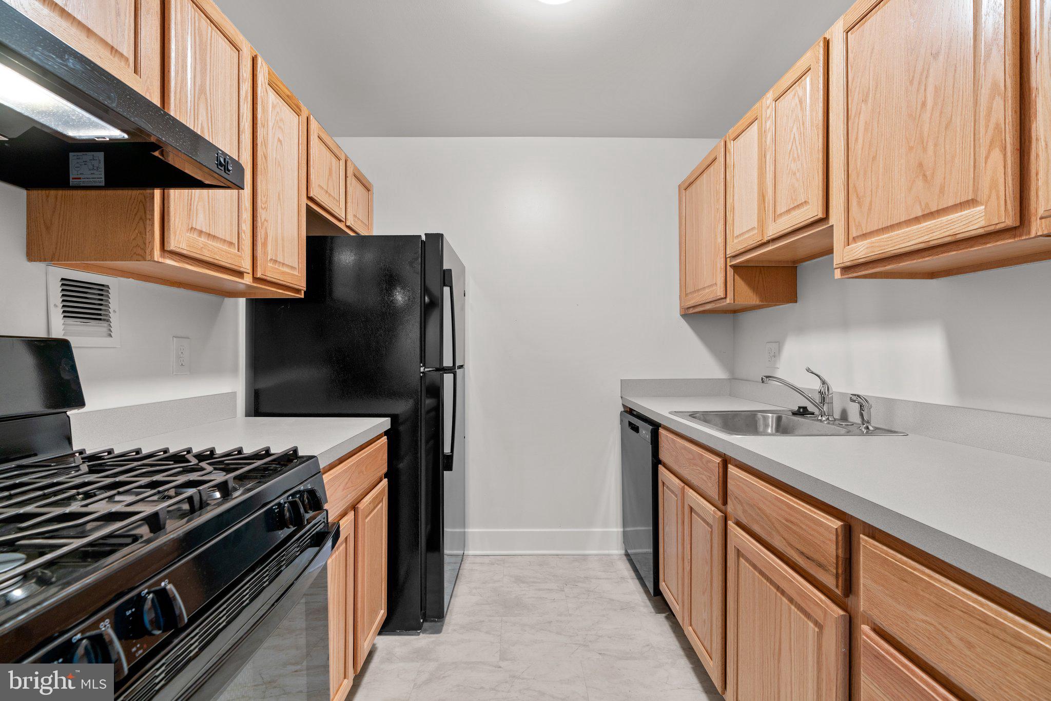 WILDE LAKE - Residential