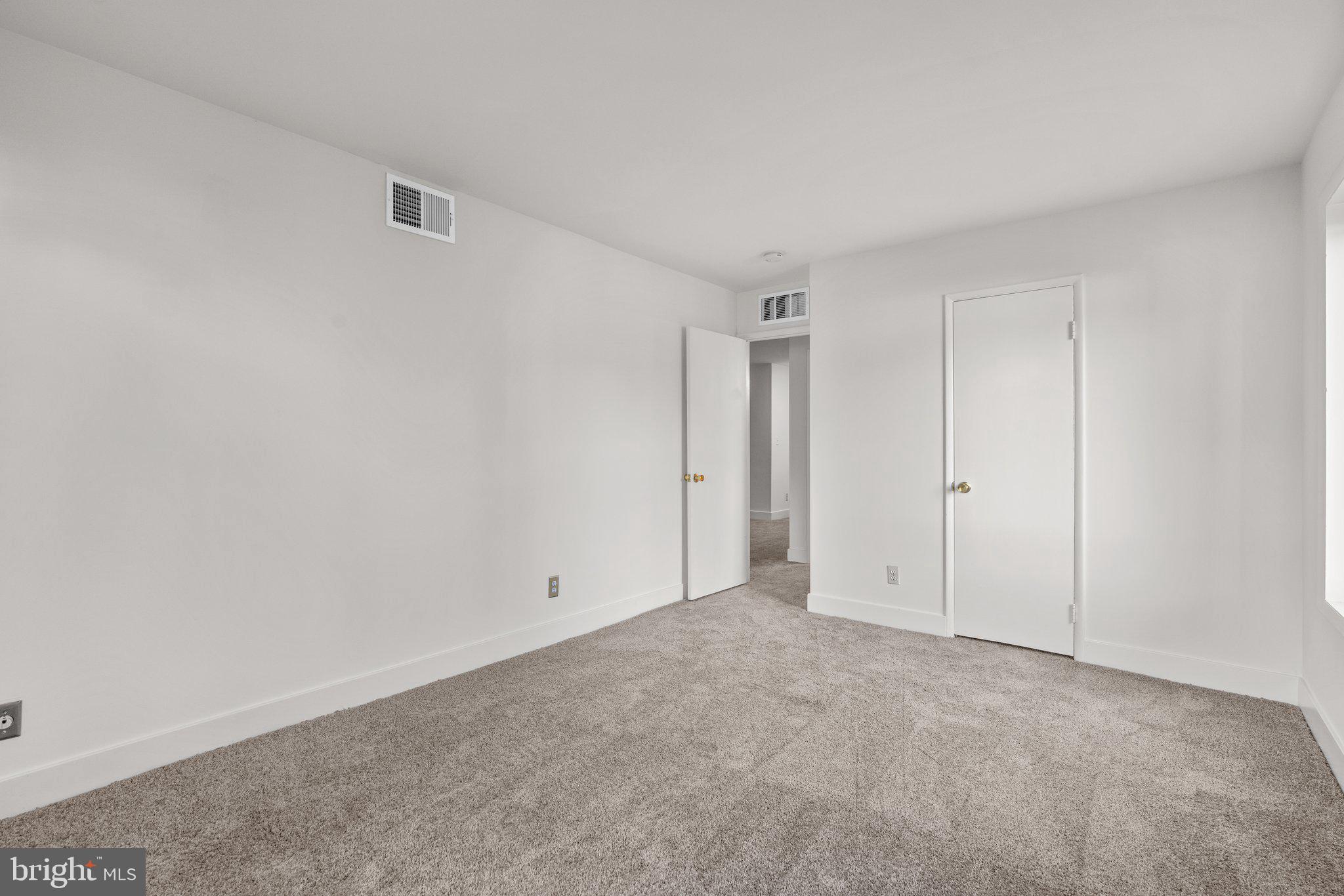 WILDE LAKE - Residential