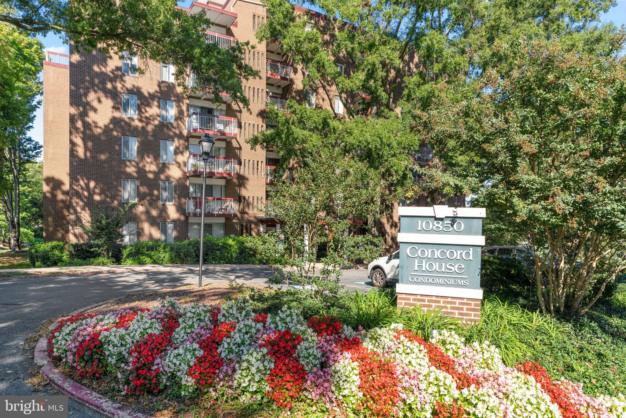 WILDE LAKE - Residential