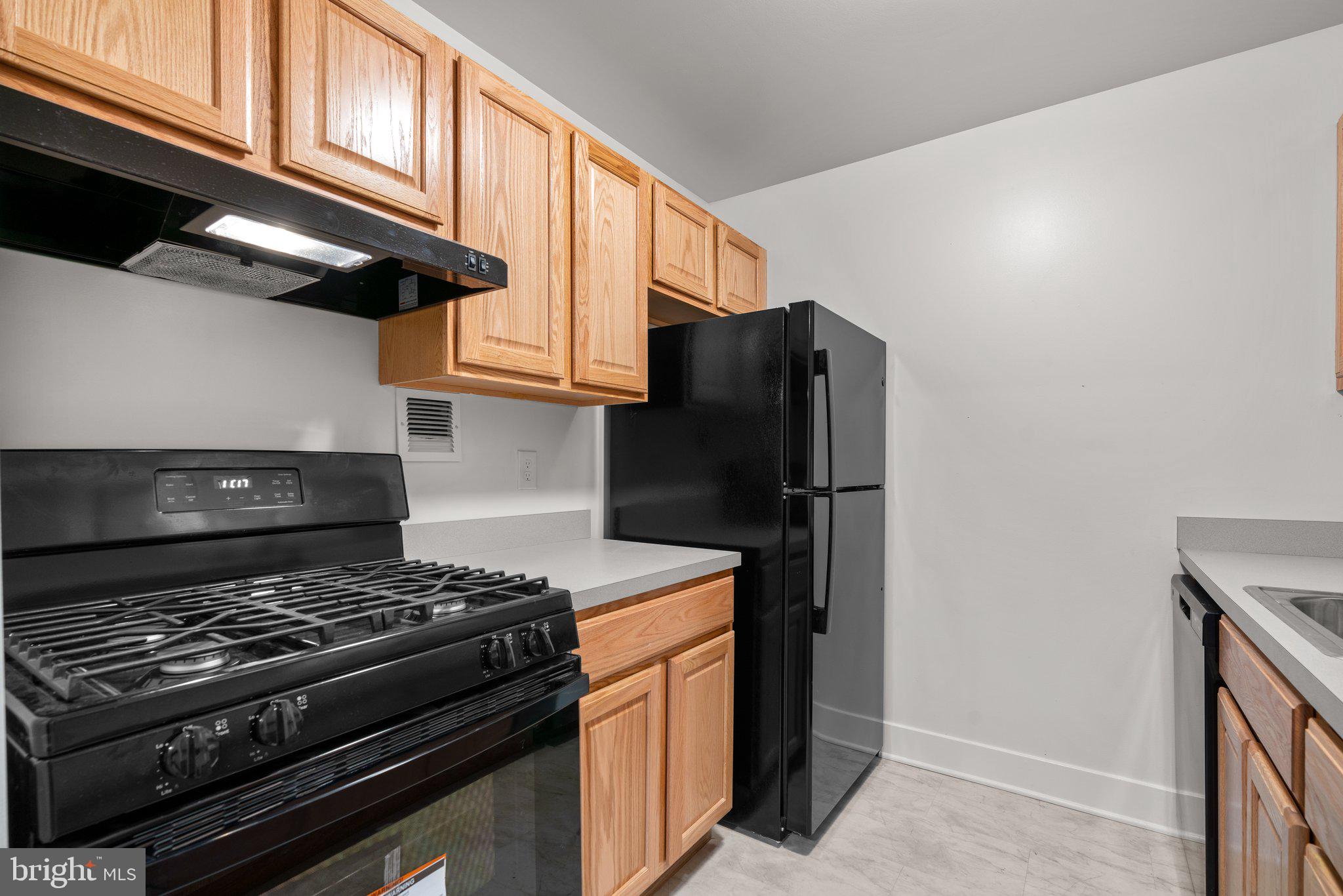 WILDE LAKE - Residential