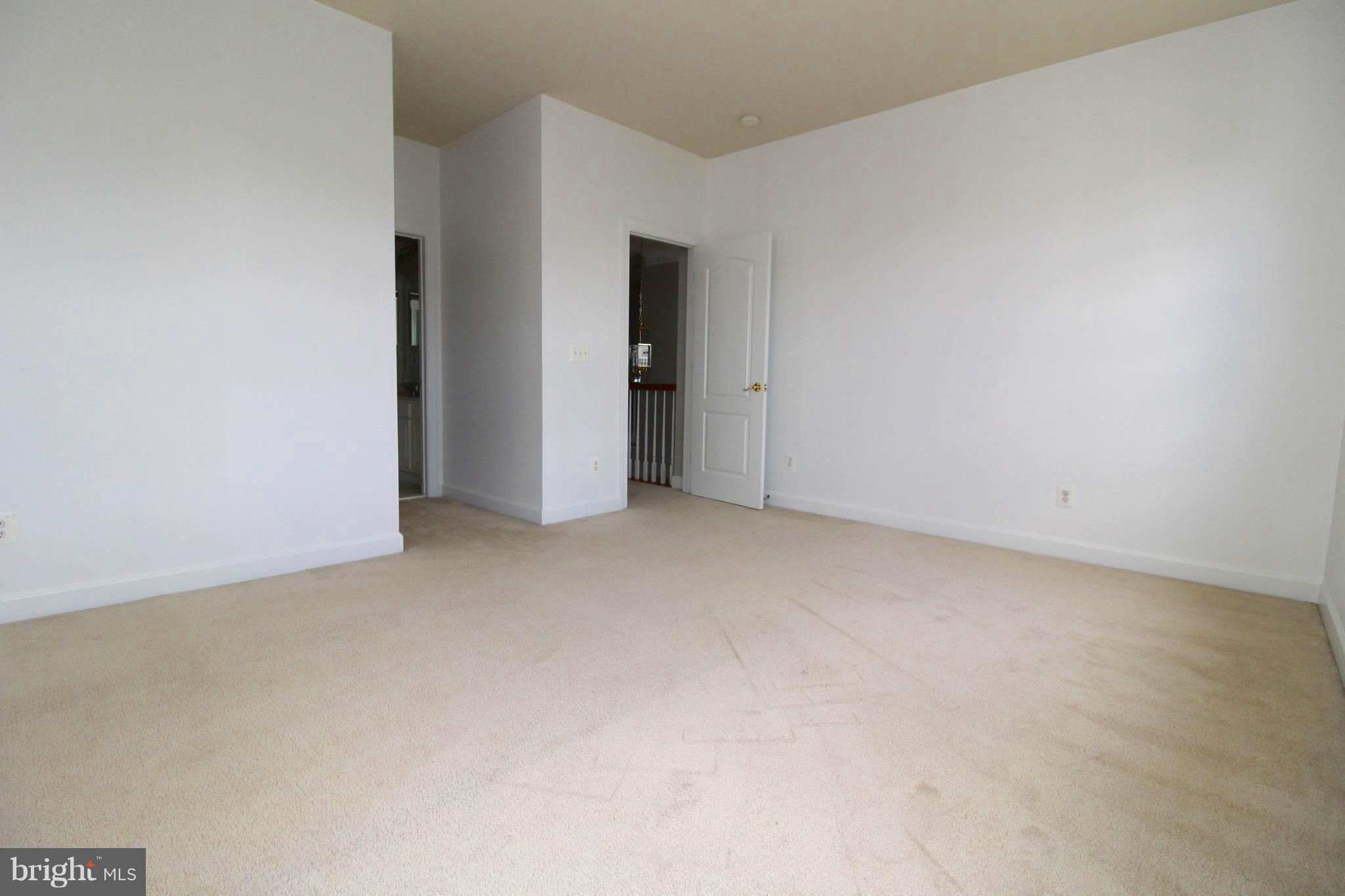 NEW BRISTOW VILLAGE - Residential