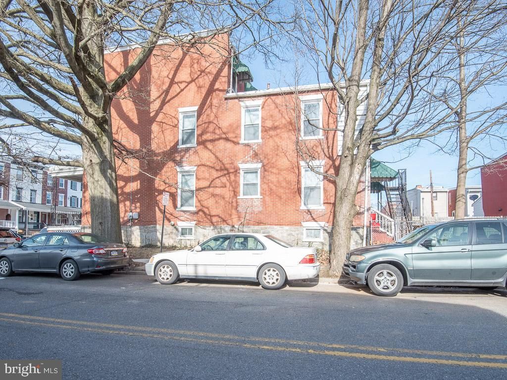 Photo of 541 N PLUM ST, LANCASTER, PA 17602 (MLS # PALA2031470)
