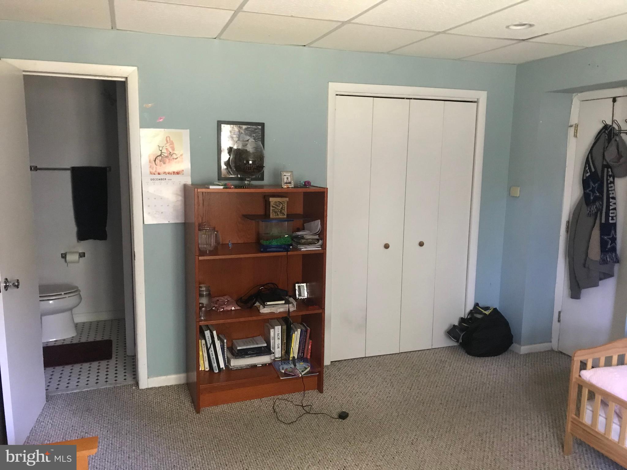 ALDIE ROAD - Residential