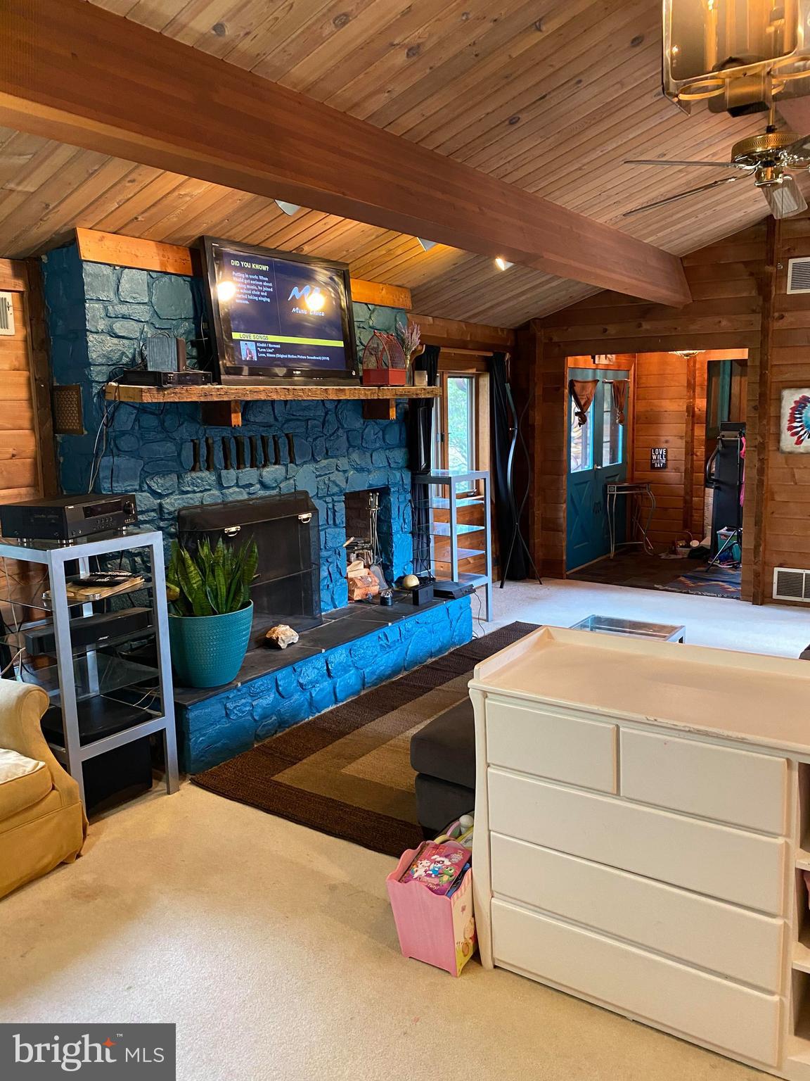 ALDIE ROAD - Residential