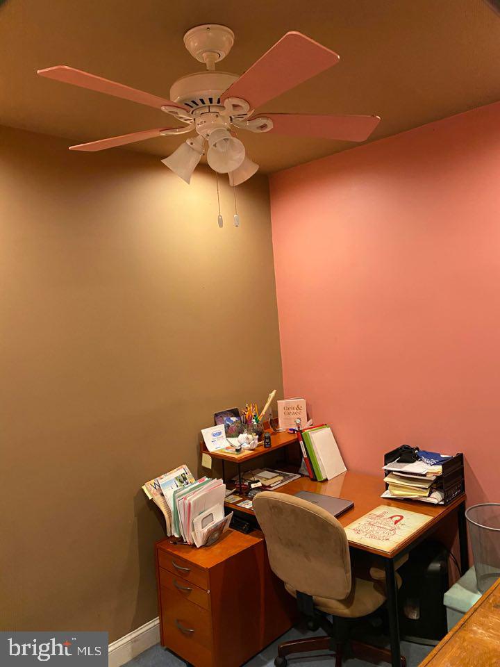 ALDIE ROAD - Residential