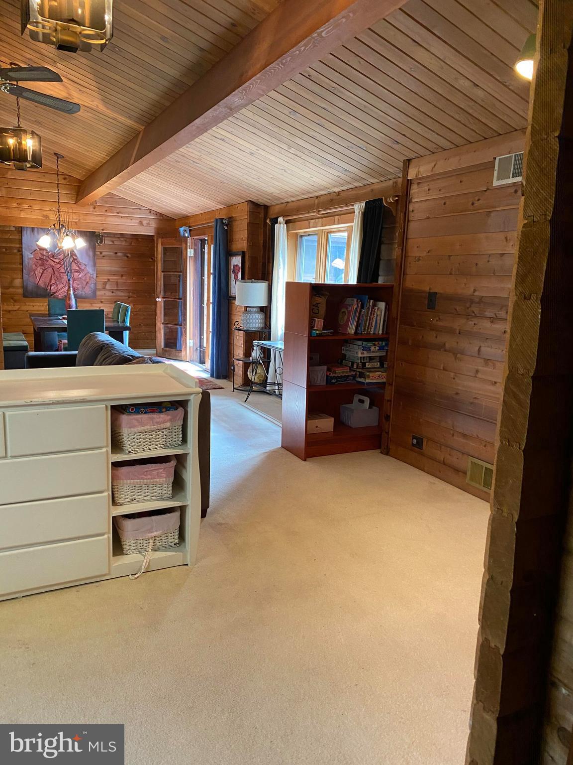 ALDIE ROAD - Residential