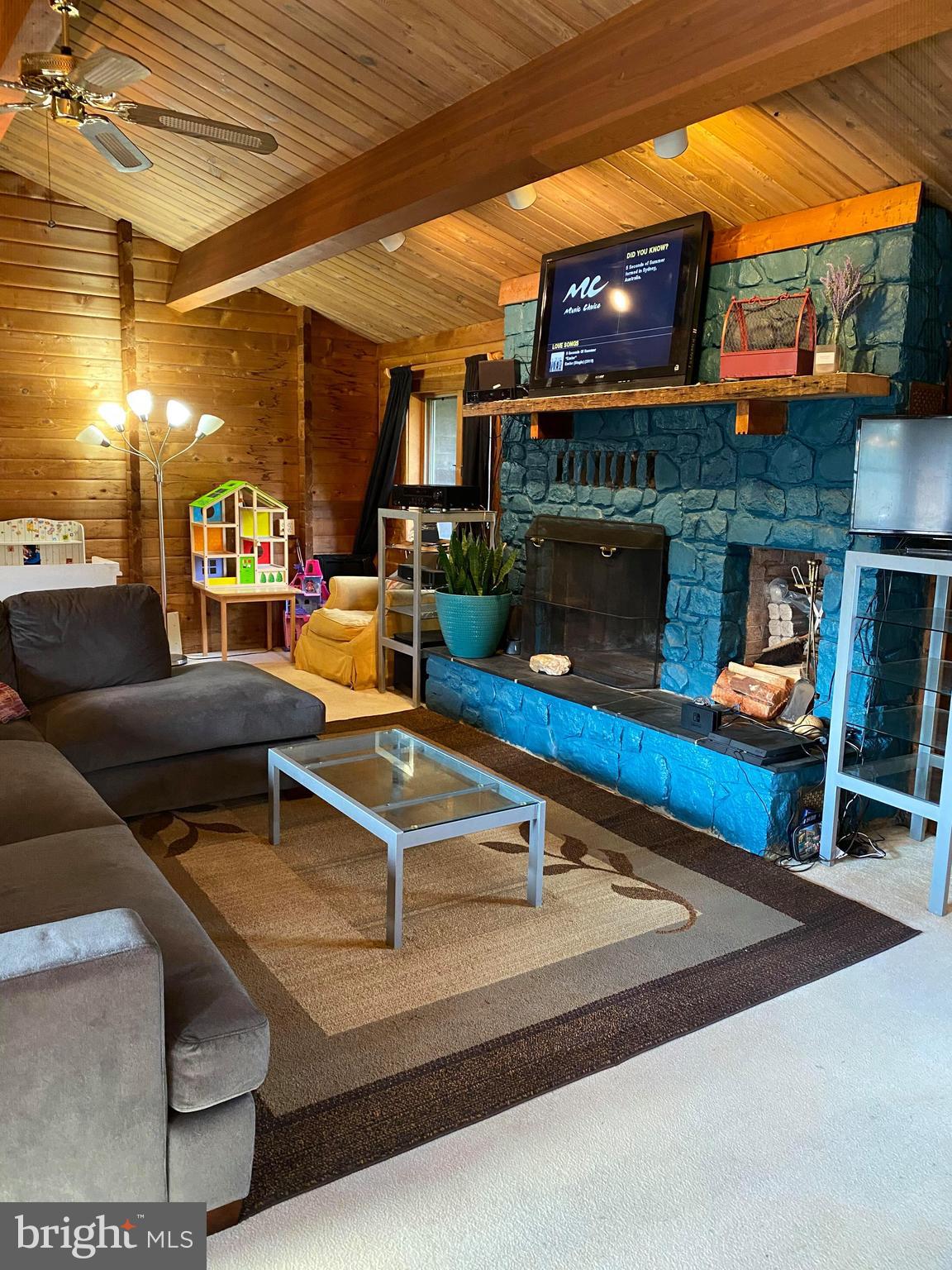 ALDIE ROAD - Residential