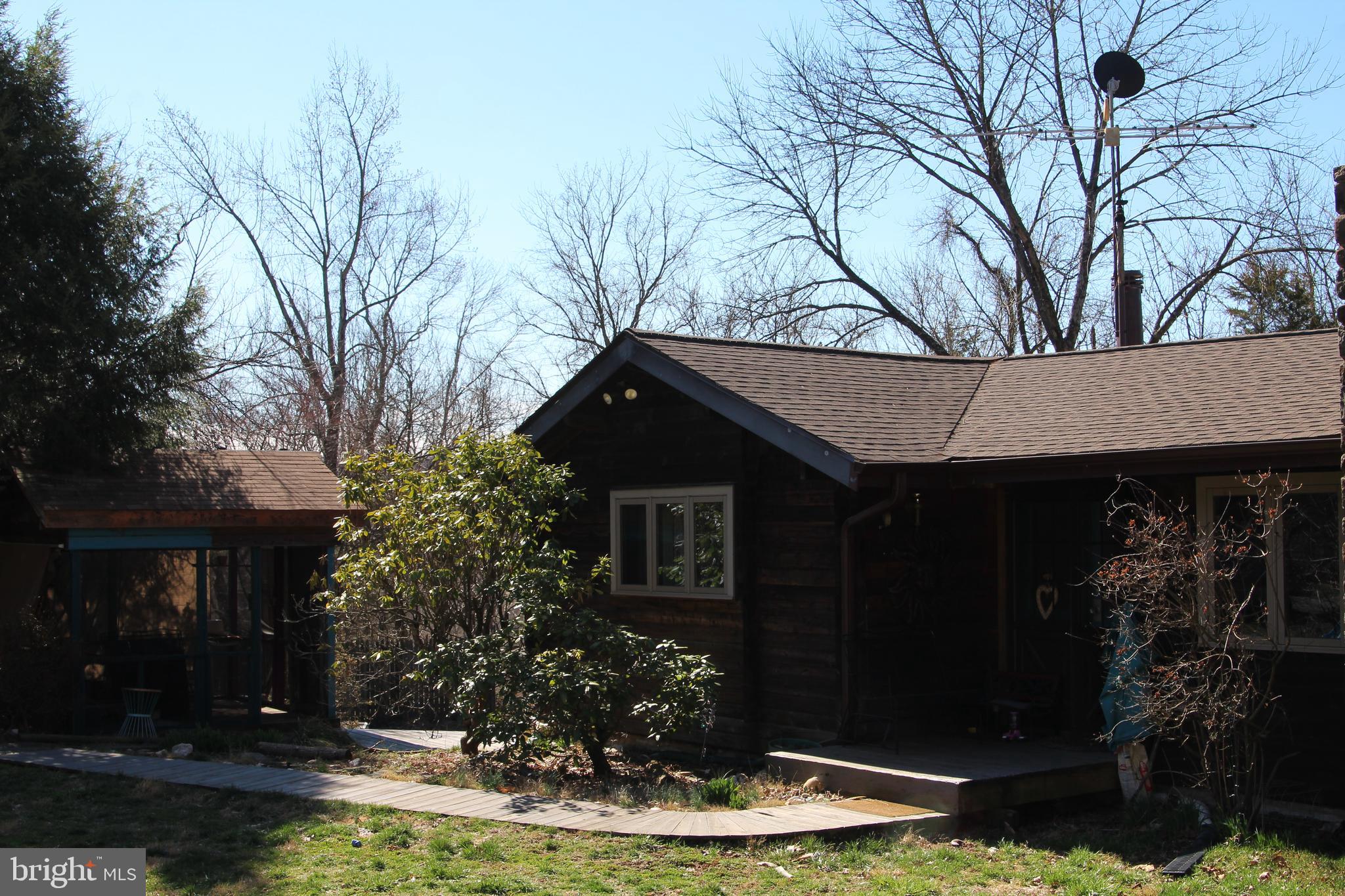 ALDIE ROAD - Residential