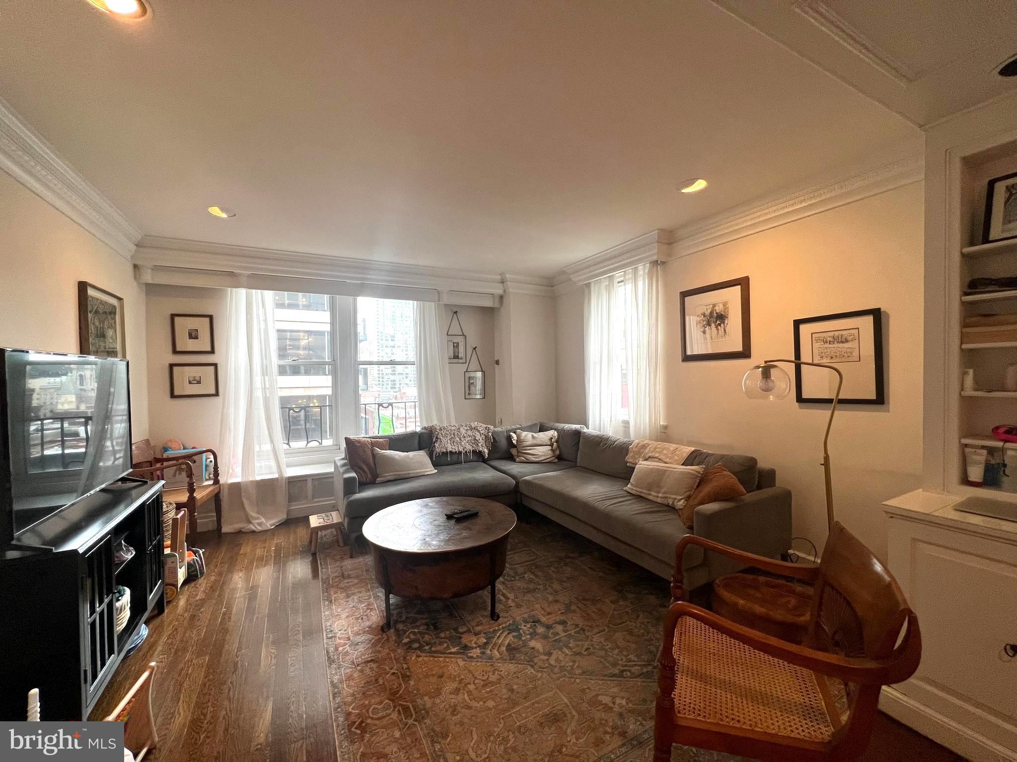 RITTENHOUSE SQUARE - Residential Lease