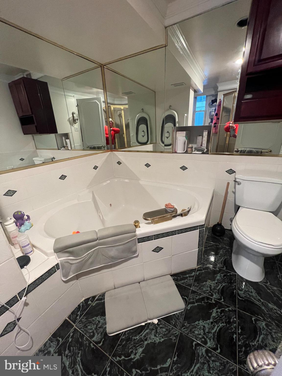 RITTENHOUSE SQUARE - Residential Lease