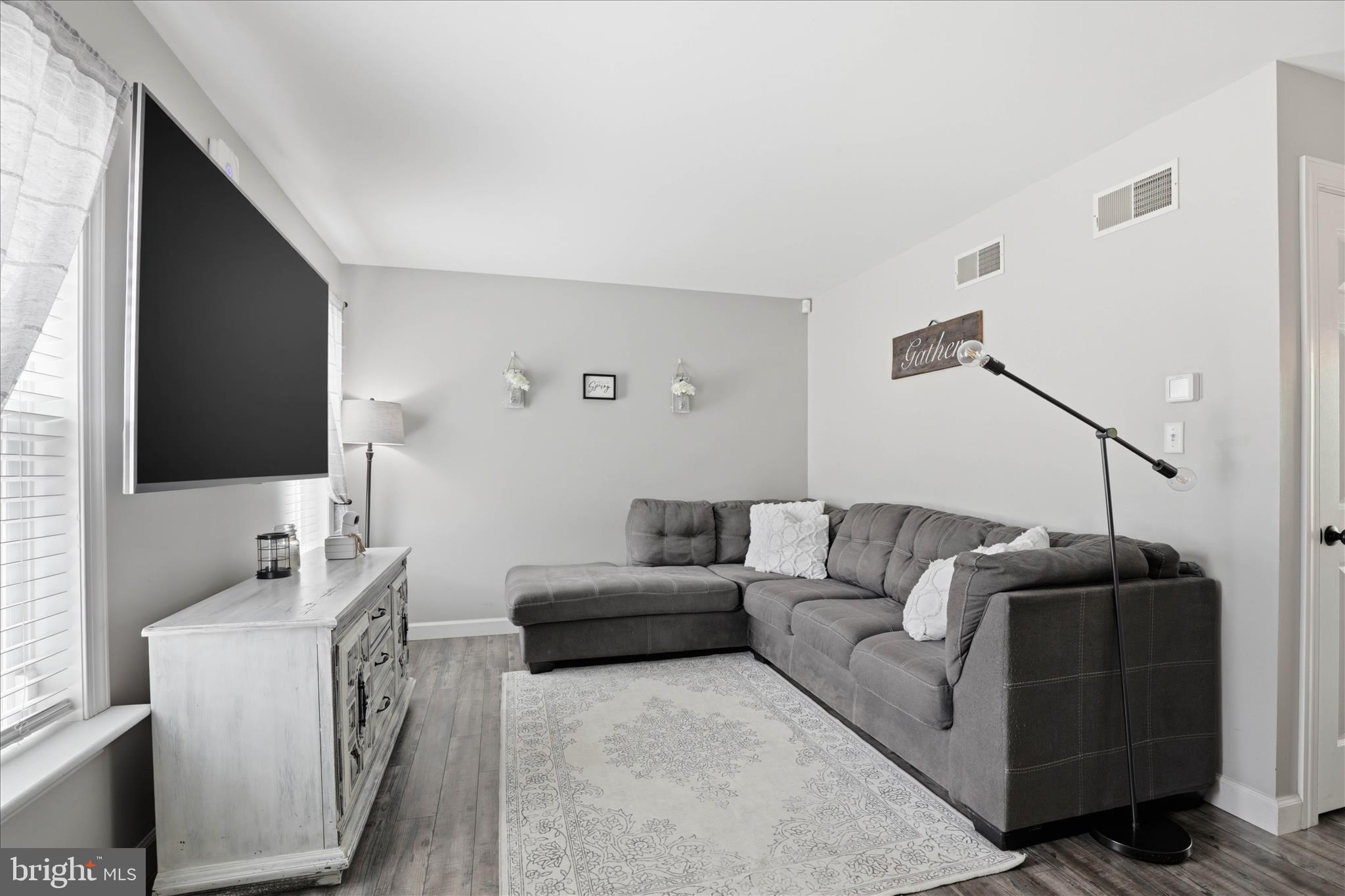 HEATHERWOOD HEIGHTS - Residential