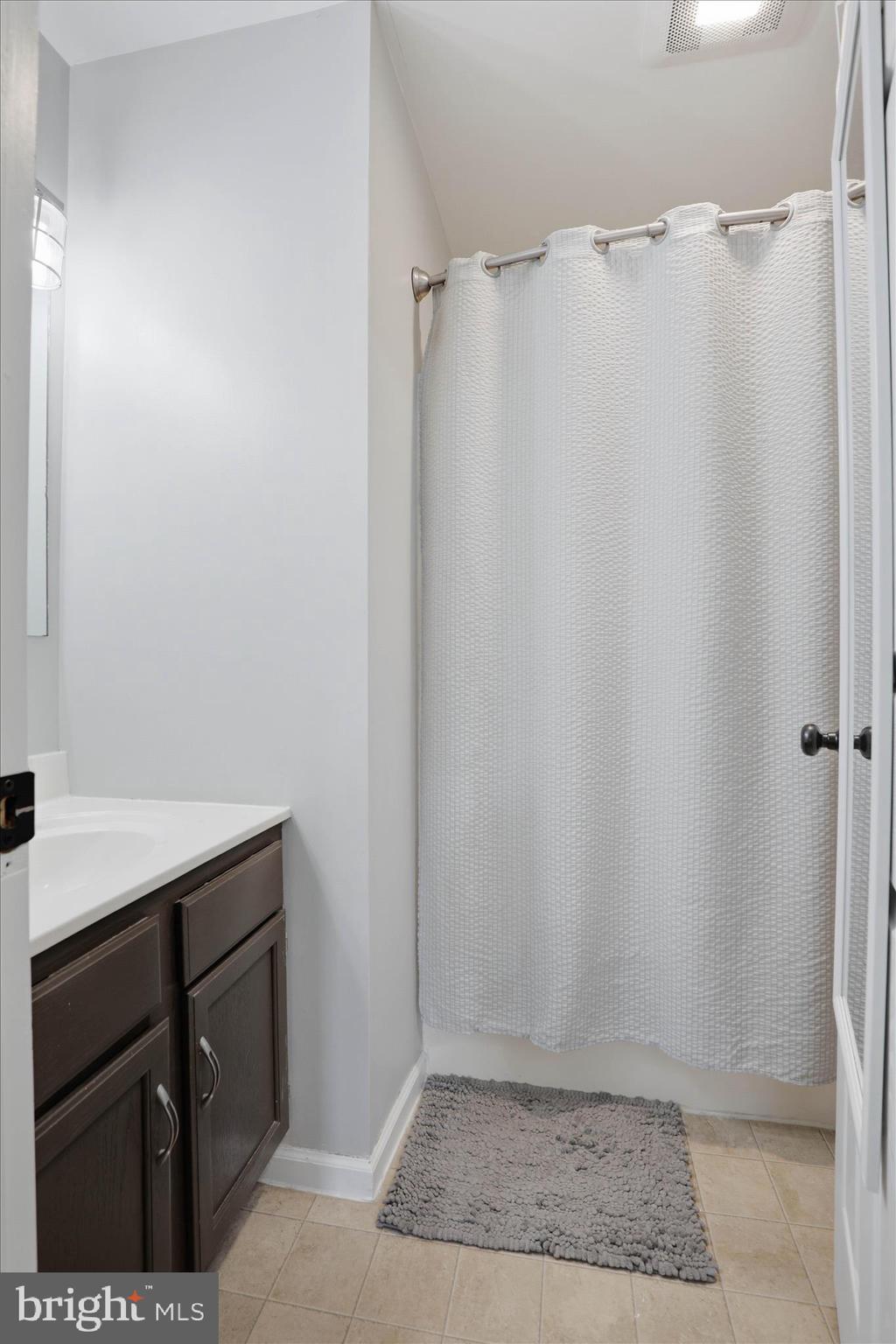 HEATHERWOOD HEIGHTS - Residential