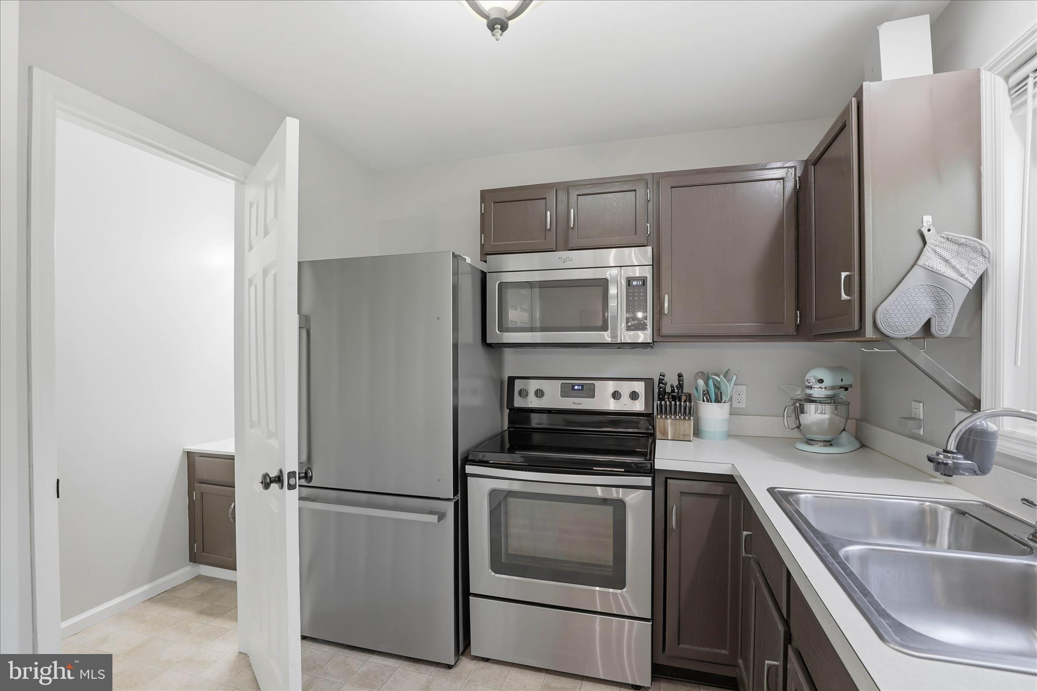 HEATHERWOOD HEIGHTS - Residential