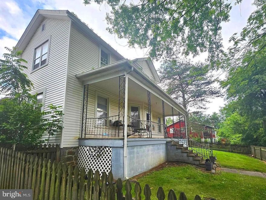 SPACIOUS FAMILY RESIDENCE OFFERING MAXIMUM FLEXIBILITY AND INVESTMENT POTENTIAL  PERFECT FOR........  IN-LAW-SUITE,  LIVE-IN NANNY,  MULTI-GENERATIONAL LIVING, GUESTS , OR INCOME-GENERATING RENTALS, GREAT LOCATION IN HISTORIC TOWN OF ROMNEY WV, TO INVEST IN AIRBNB'S   !   
 
Charming  Victorian  very well taken care of, many upgrades, large 8x35 front porch,  beautiful stairway in living room.
  house is currently converted into  two apartments, each have two bedrooms, one bath, kitchen, living room, 1st floor apartment has a very large laundry/ mudroom 12x13 sq,  both apartments have new kitchens, with quartz counters, microwaves, new flooring, some new windows, new stainless steel appliances, both have updated bathrooms, wood flooring  through out, both have washer & dryers, newer ac window units. & ceiling fans, 1st floor apartment has 8x35 covered porch, and top level apartment has a 25x6 enclosed  porch.
apartments are separately metered, RENTALS ARE IN PLACE with reliable  paying tenants, both apartments are rented,  current rental income is 1,750 month, home can easily be converted back to a single family home. minutes to town conveniences 24 hr notice to show
  adjoining property is for sale also, MLS # WVHS2006394