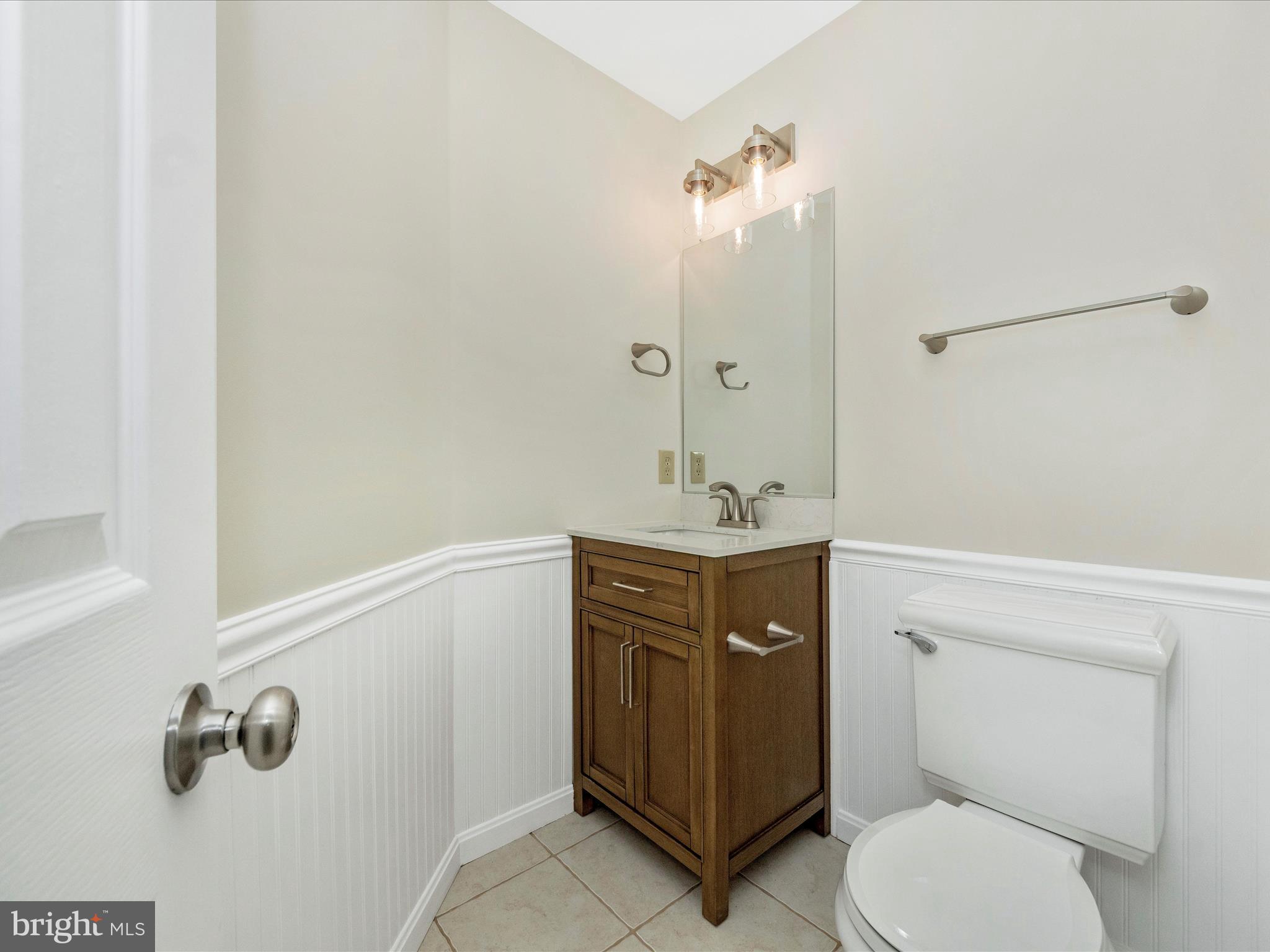 VILLAGE OF RIVER HILL - Residential