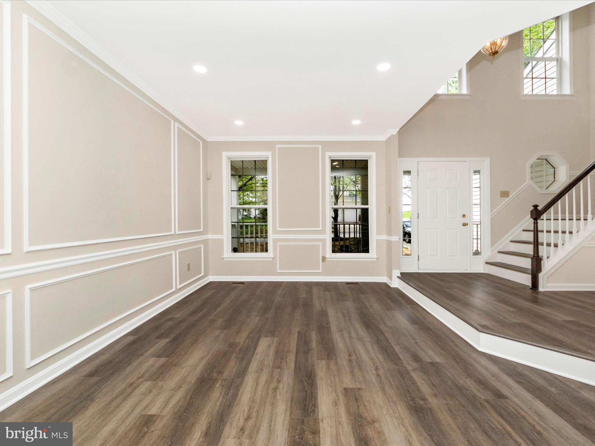 VILLAGE OF RIVER HILL - Residential