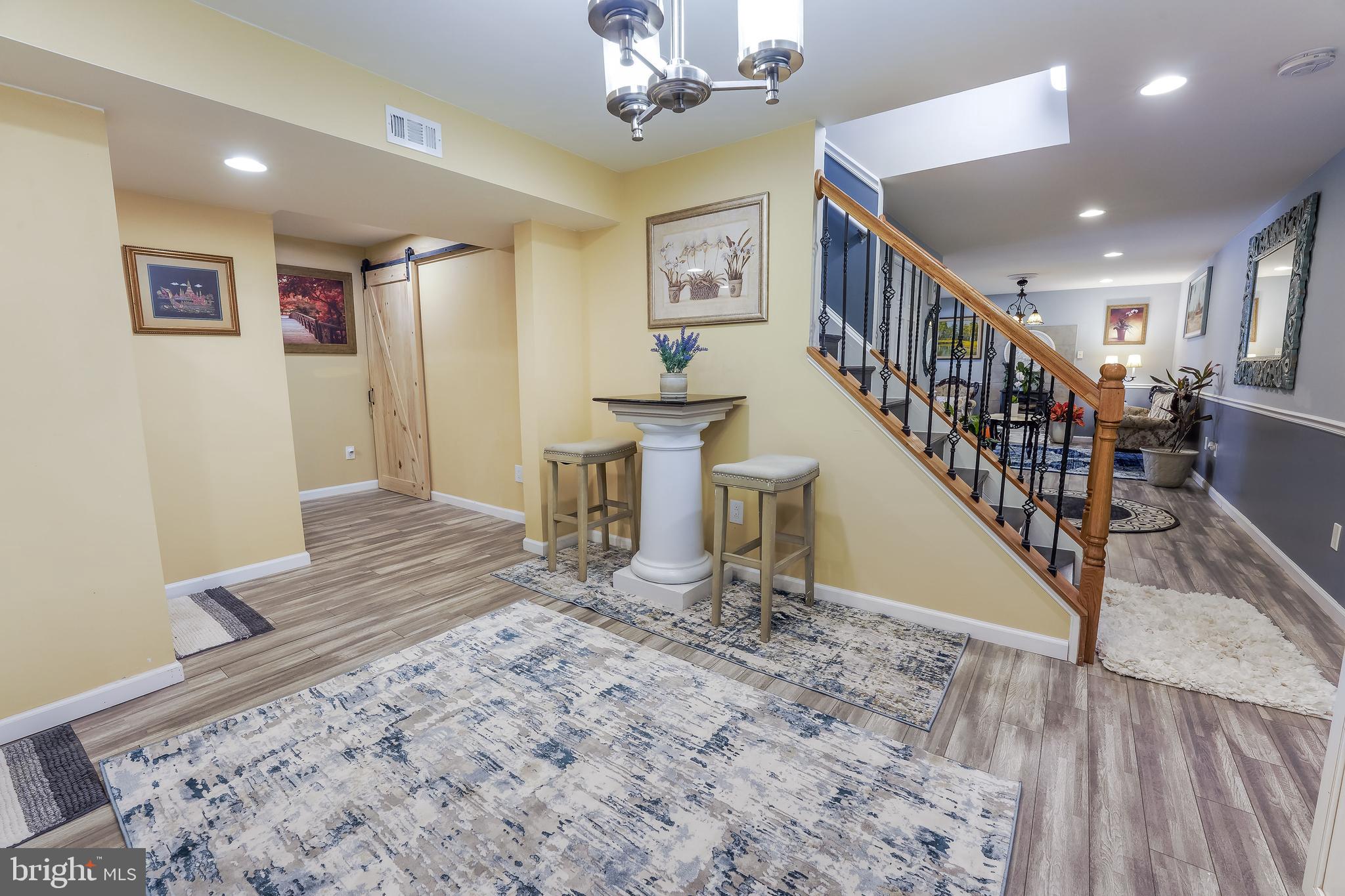 MIDDLEBURG - Residential