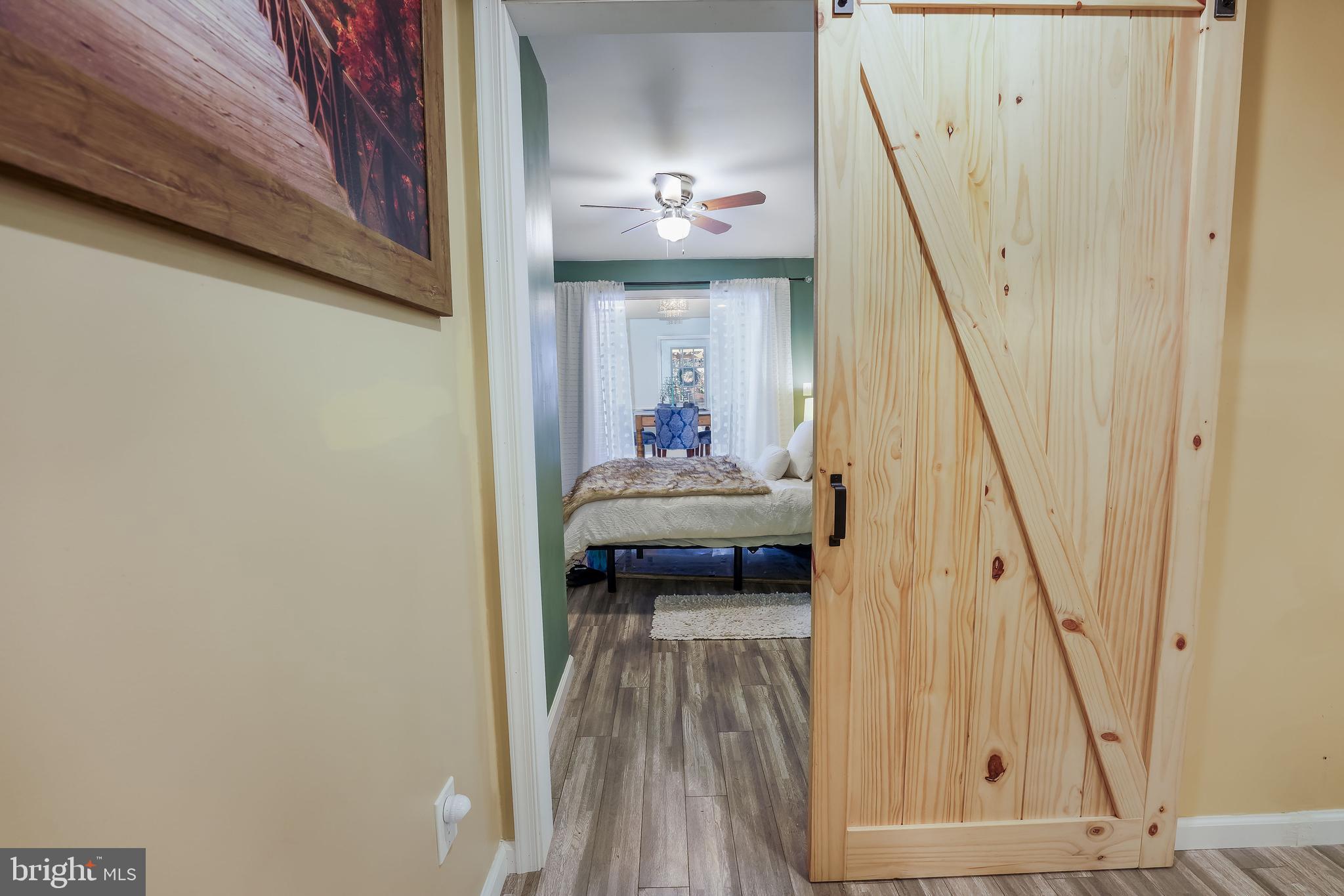 MIDDLEBURG - Residential