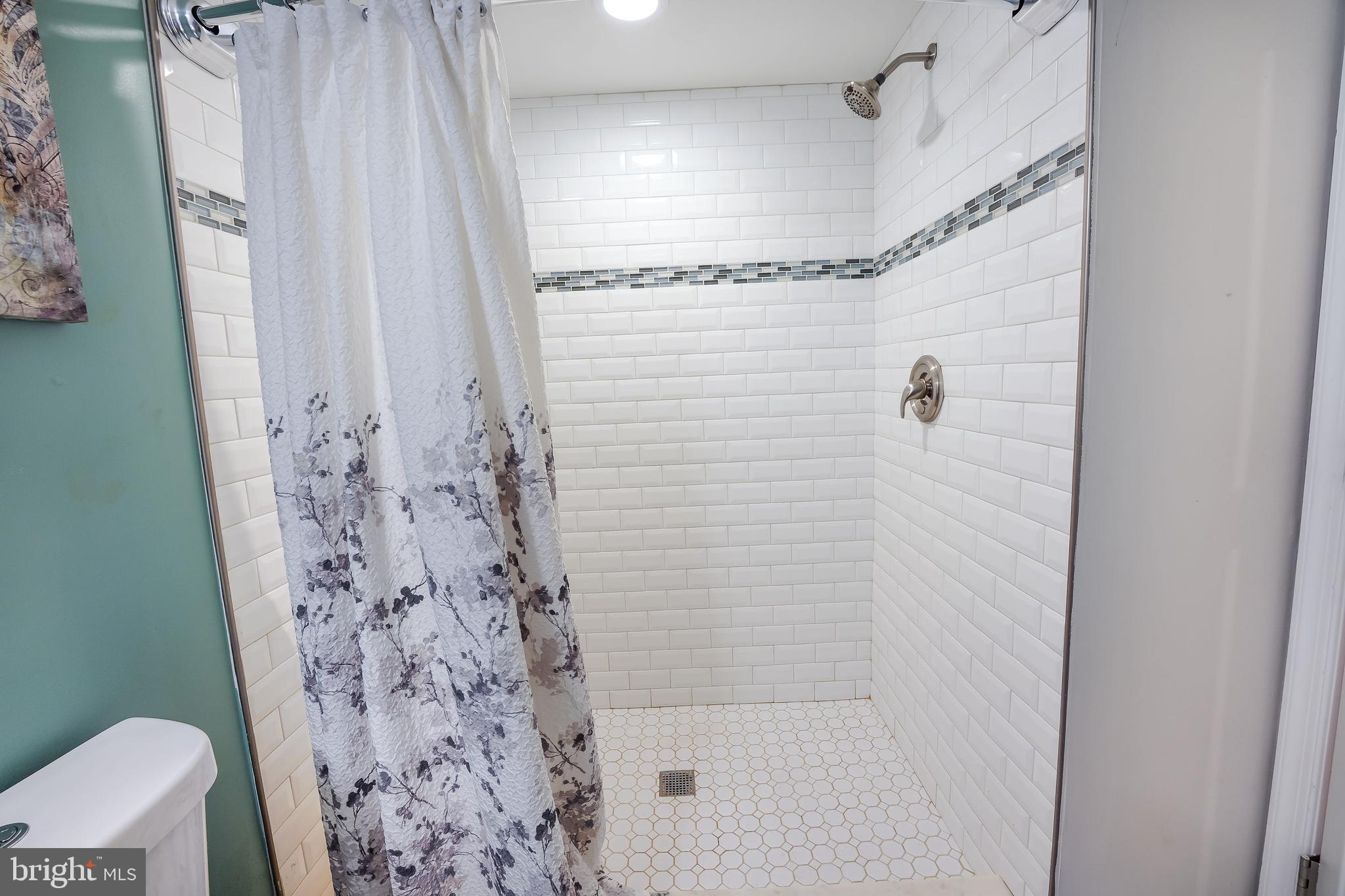 MIDDLEBURG - Residential