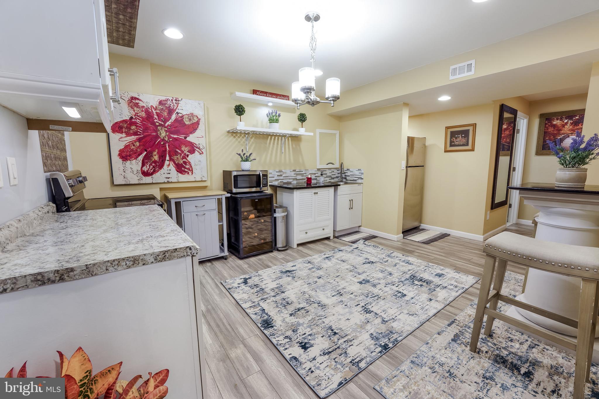 MIDDLEBURG - Residential