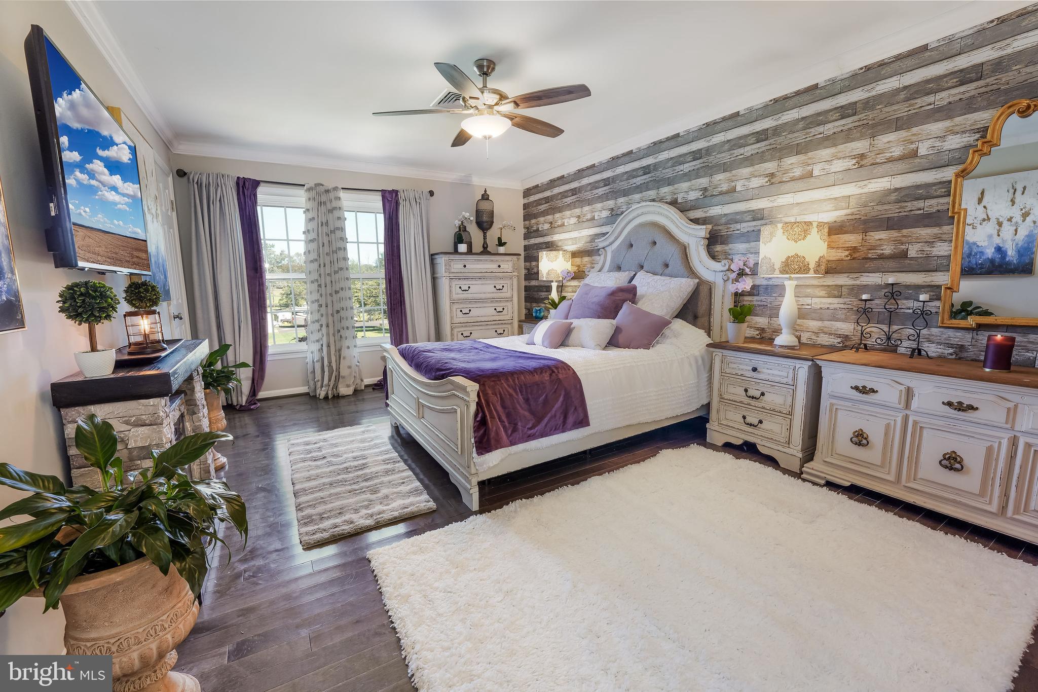 MIDDLEBURG - Residential