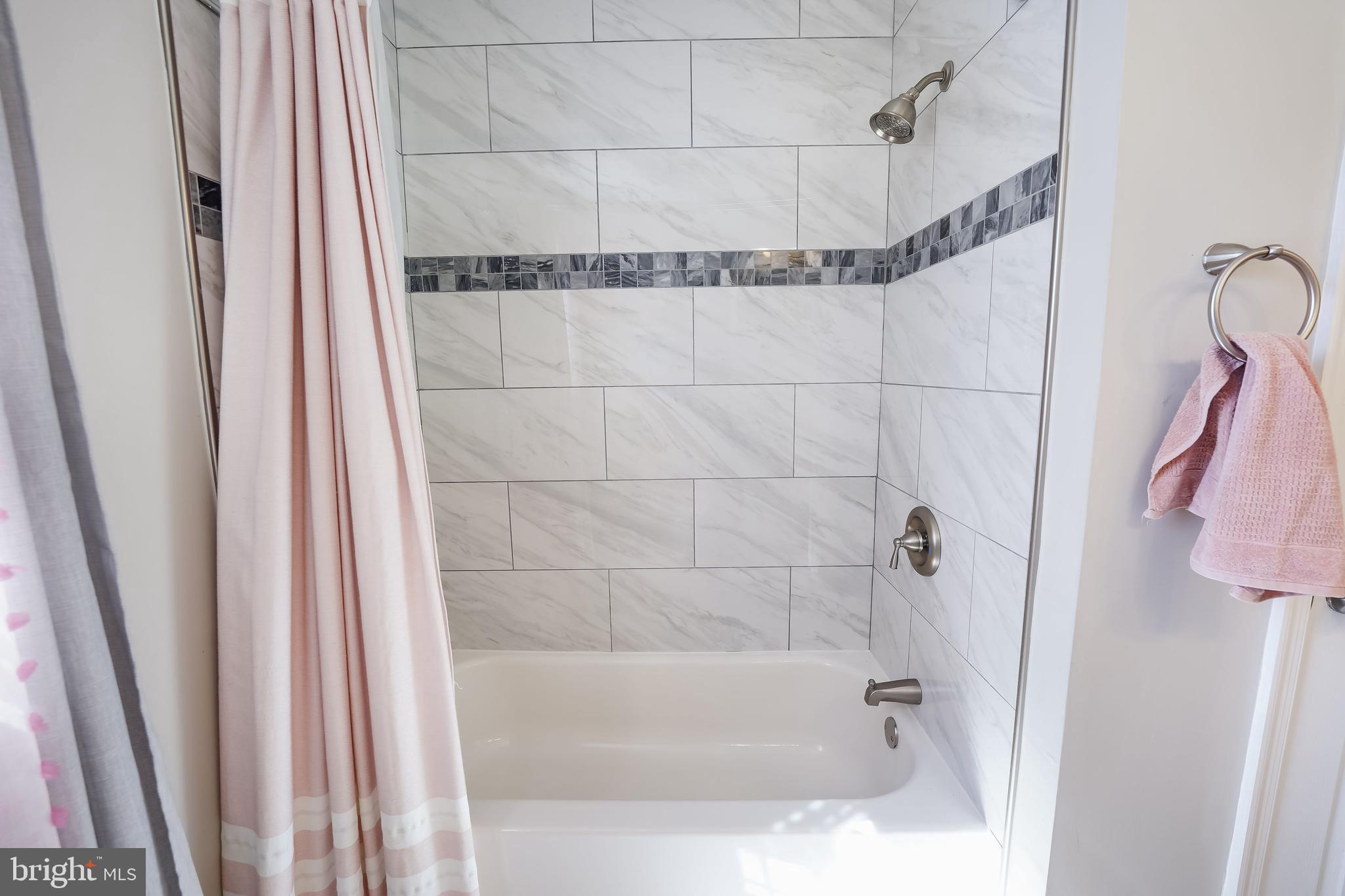 MIDDLEBURG - Residential