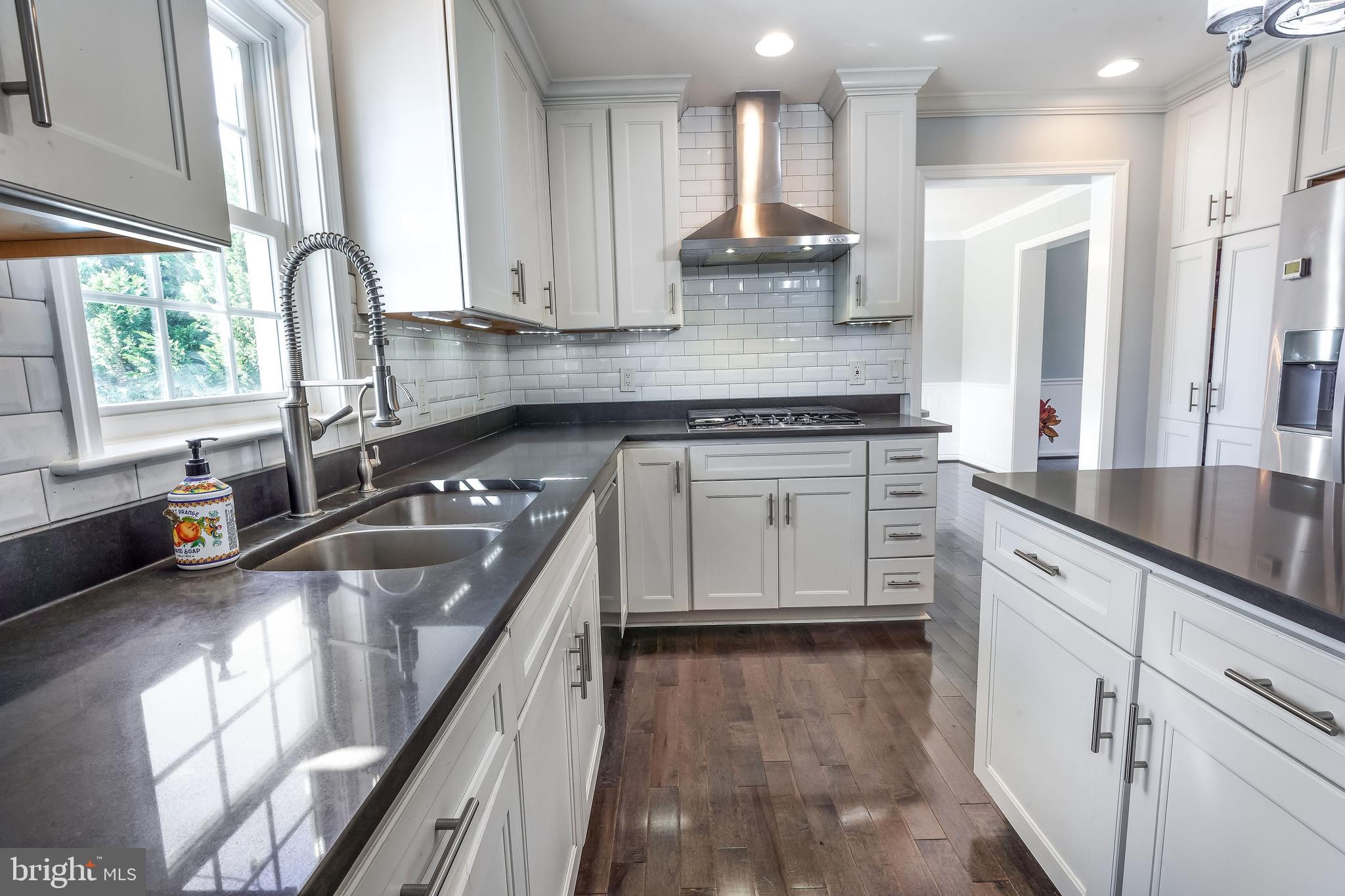 MIDDLEBURG - Residential