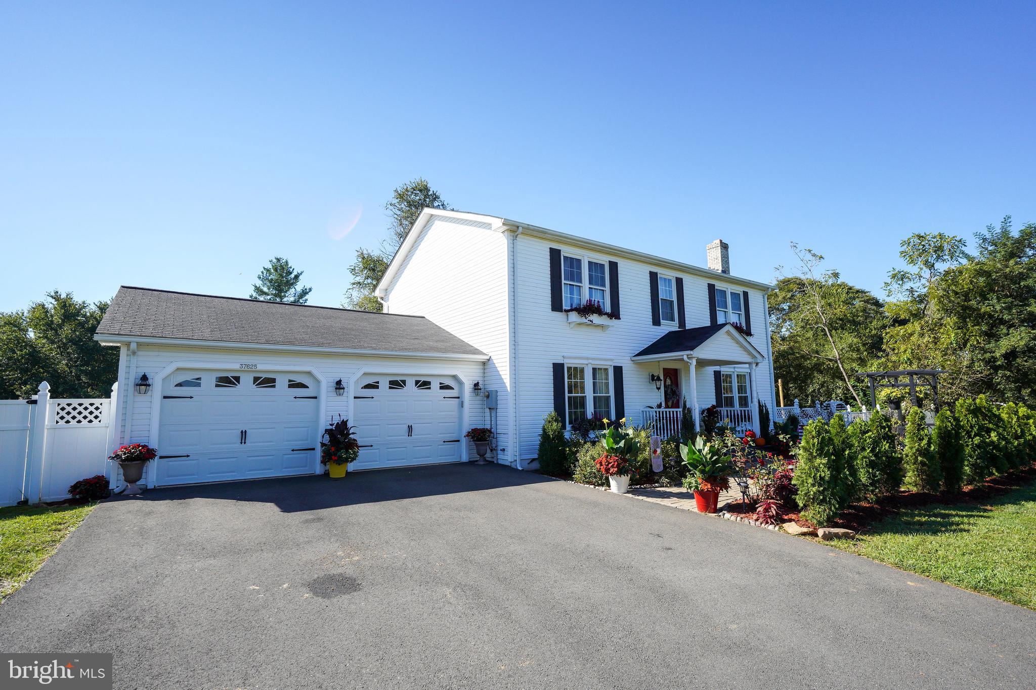 MIDDLEBURG - Residential