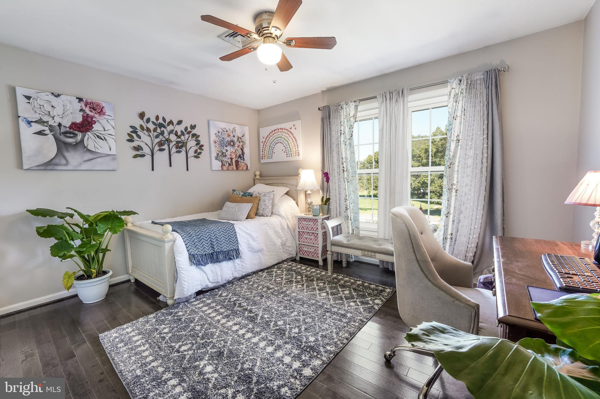 MIDDLEBURG - Residential