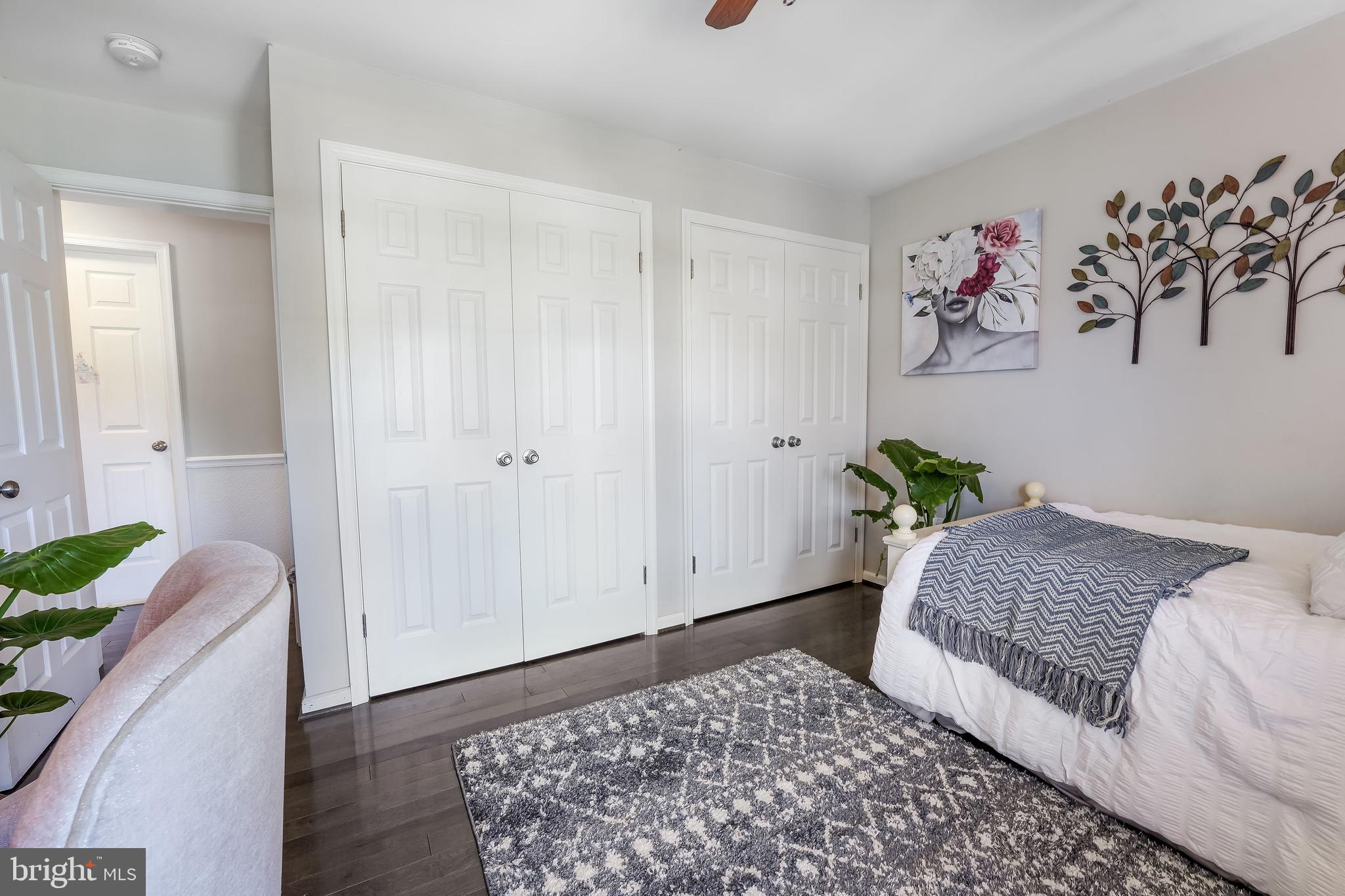 MIDDLEBURG - Residential