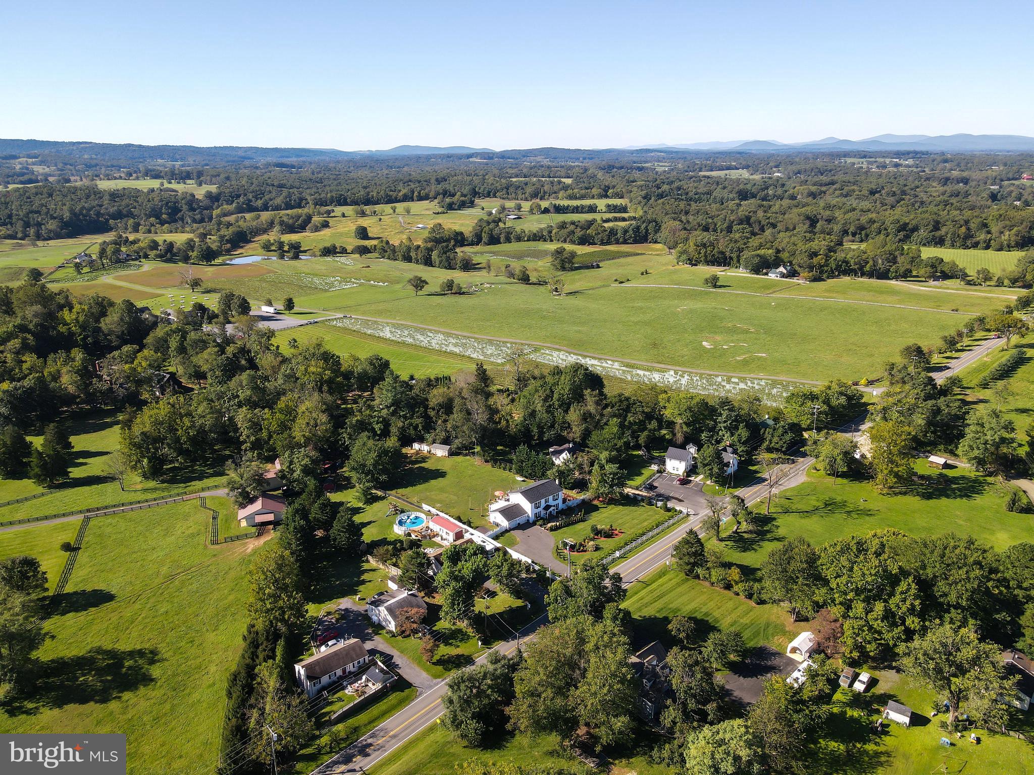 MIDDLEBURG - Residential