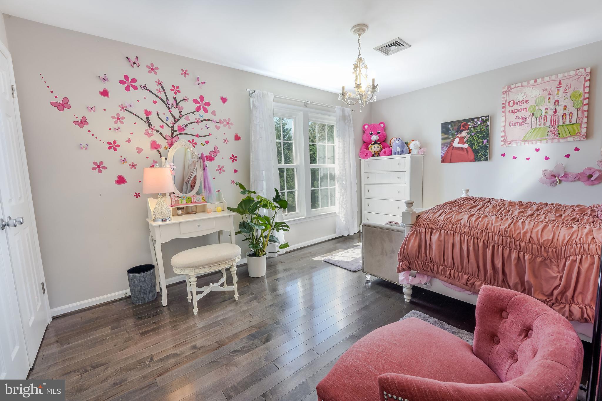 MIDDLEBURG - Residential