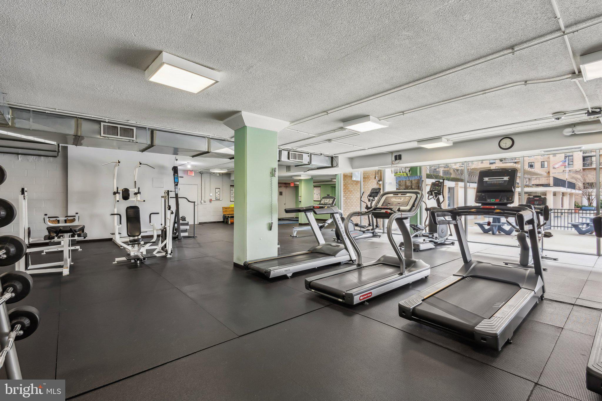 THE CARLTON - Residential